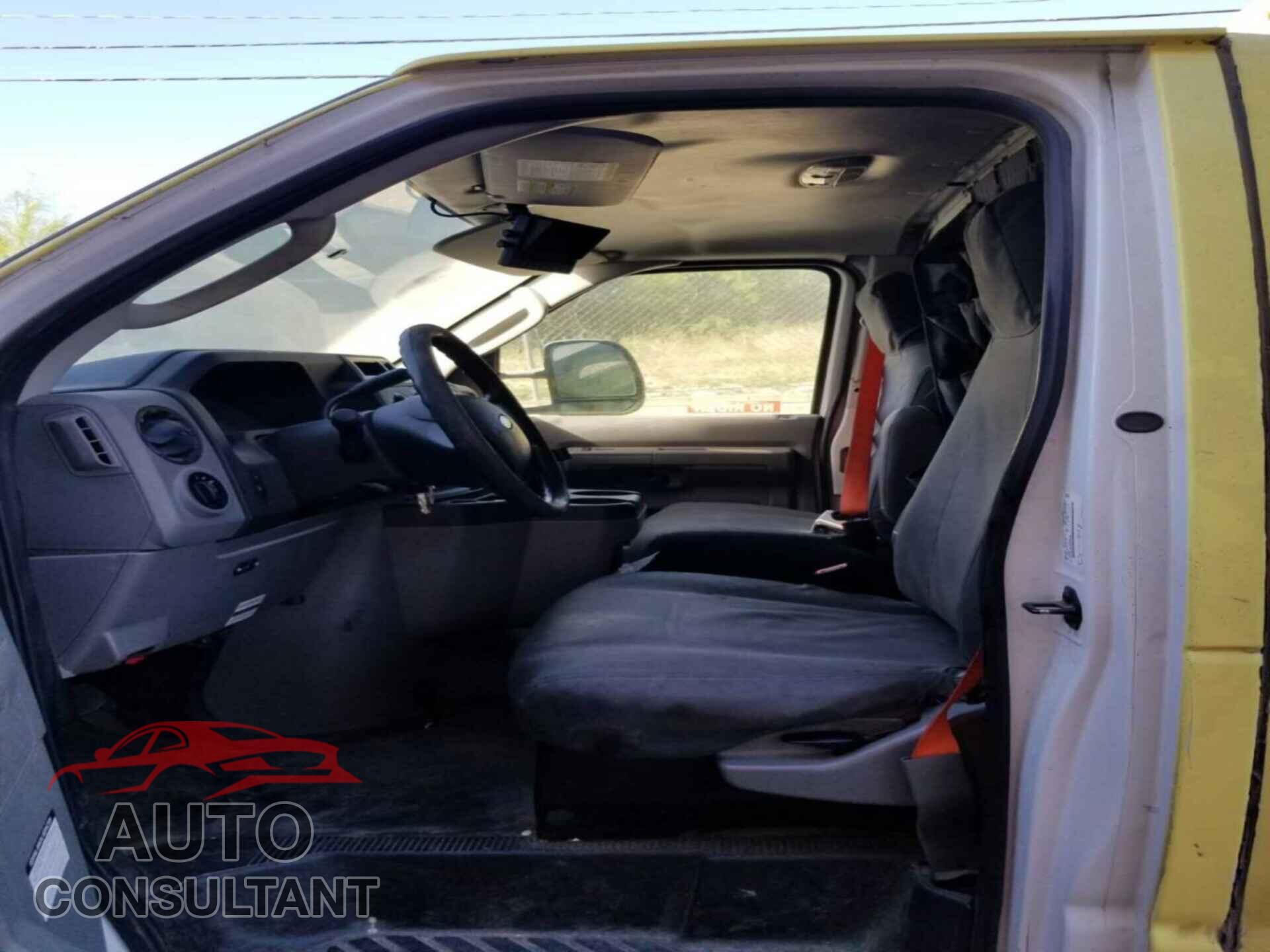 FORD ECONOLINE 2017 - 1FDXE4FS3HDC69058