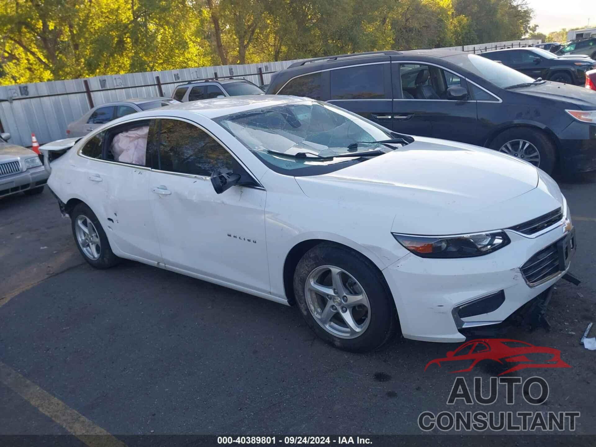 CHEVROLET MALIBU 2017 - 1G1ZB5ST5HF104555