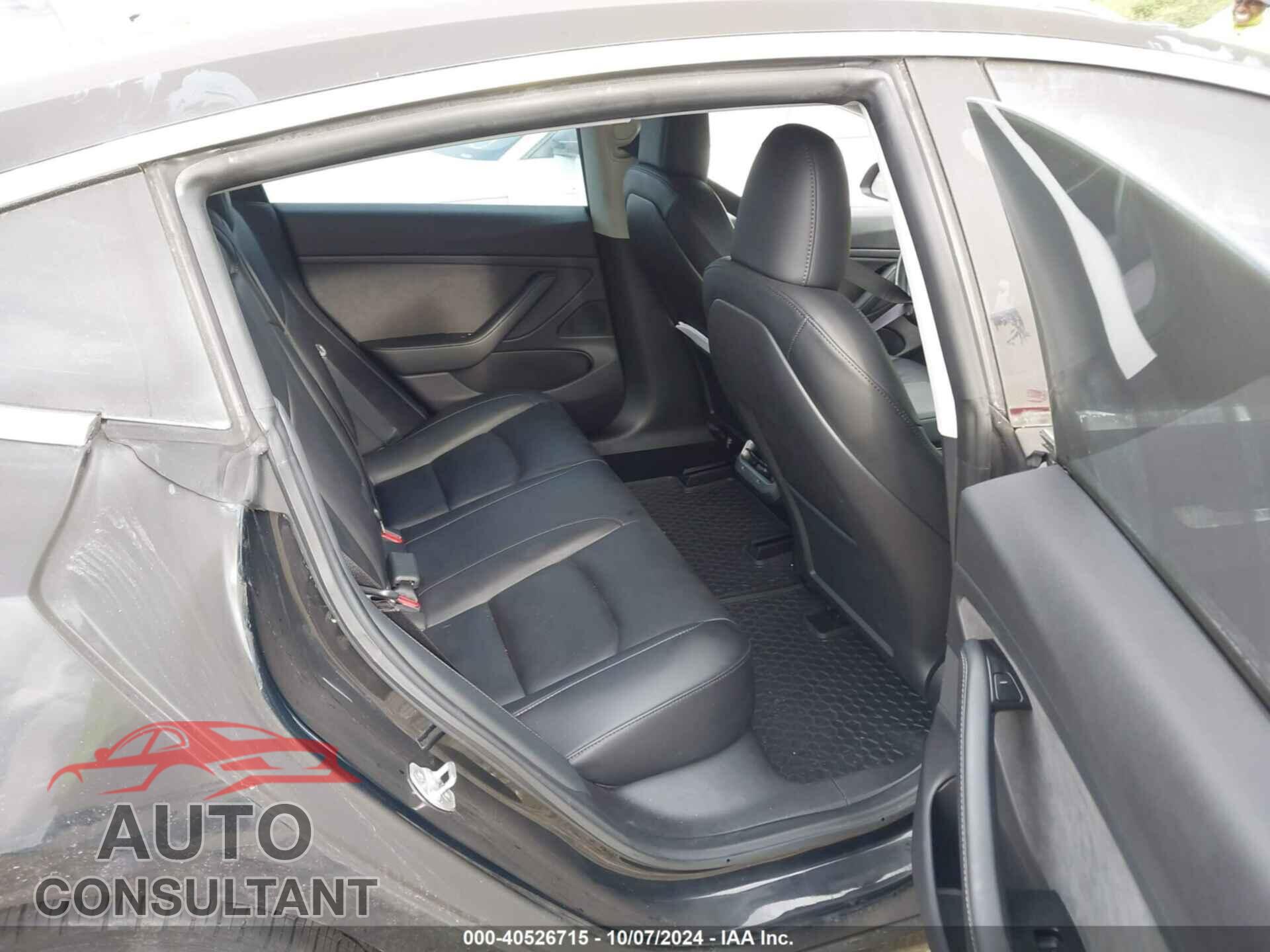 TESLA MODEL 3 2019 - 5YJ3E1EA0KF306528