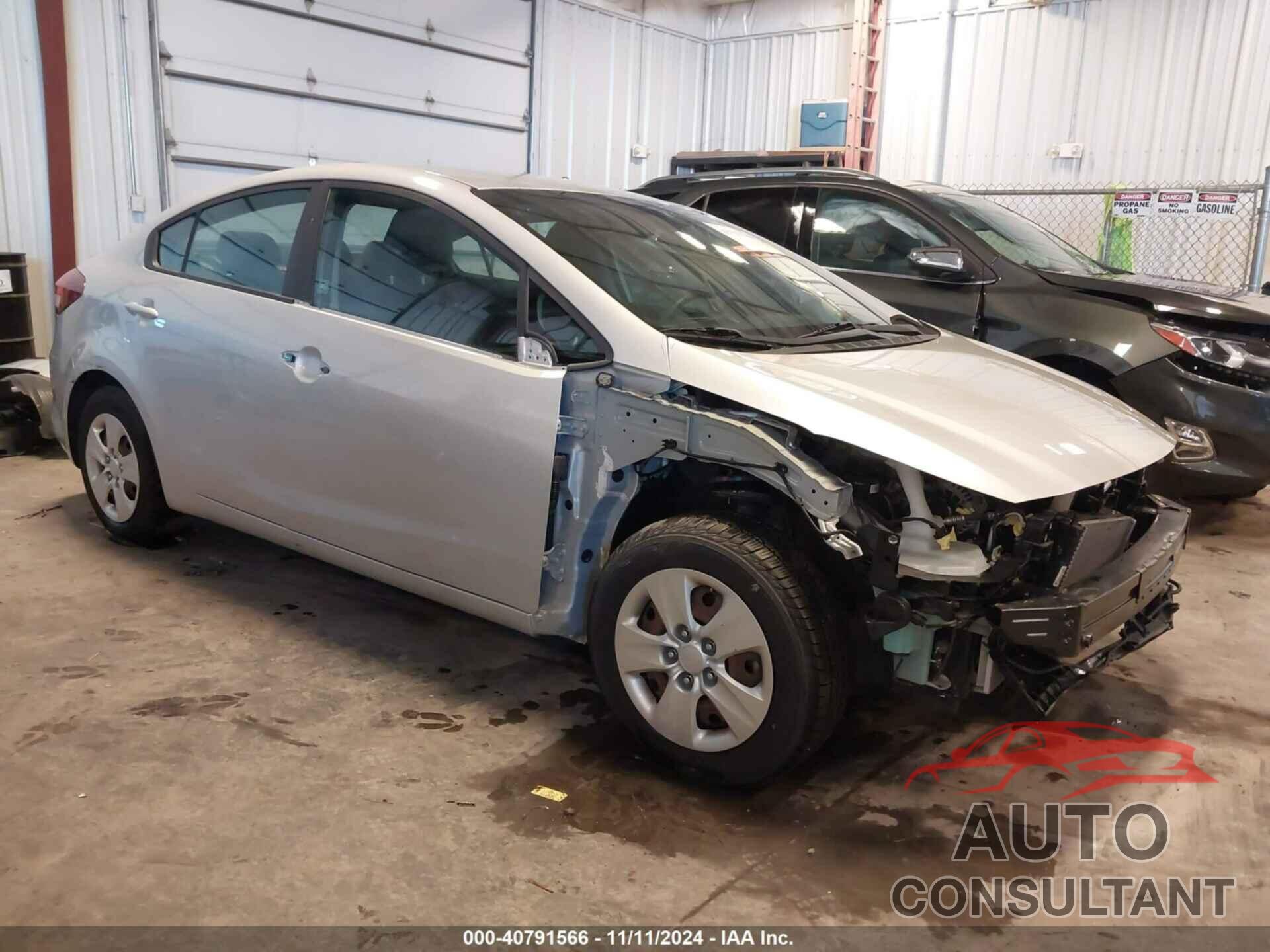 KIA FORTE 2018 - 3KPFL4A7XJE218489