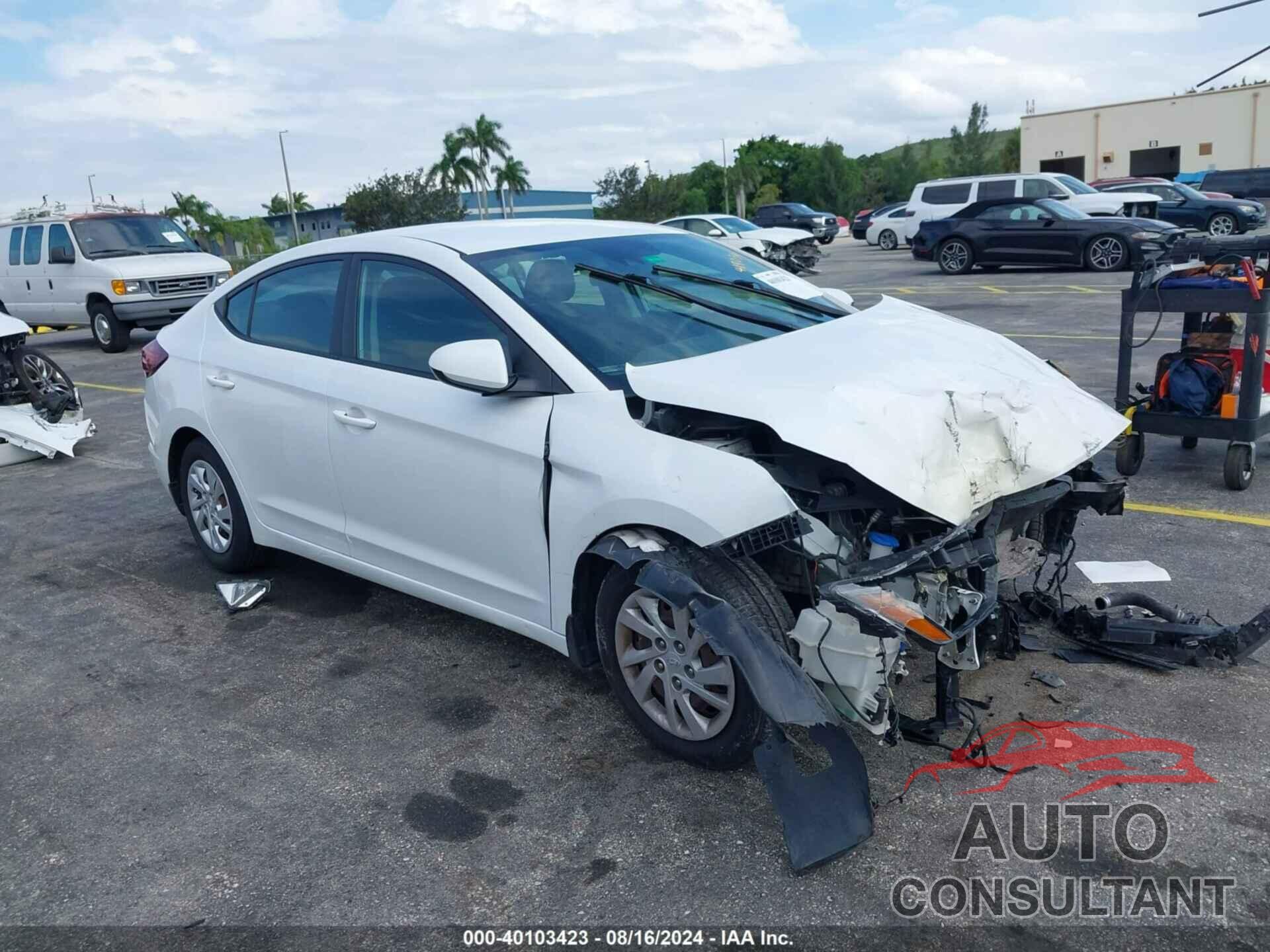 HYUNDAI ELANTRA 2020 - 5NPD74LF1LH561058