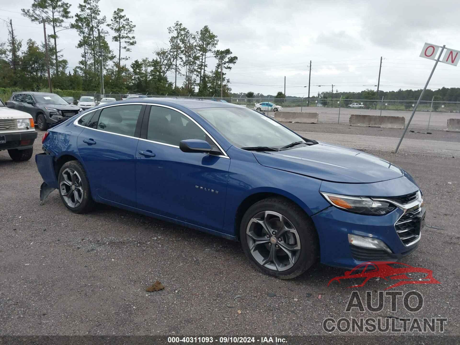 CHEVROLET MALIBU 2023 - 1G1ZD5ST1PF180721