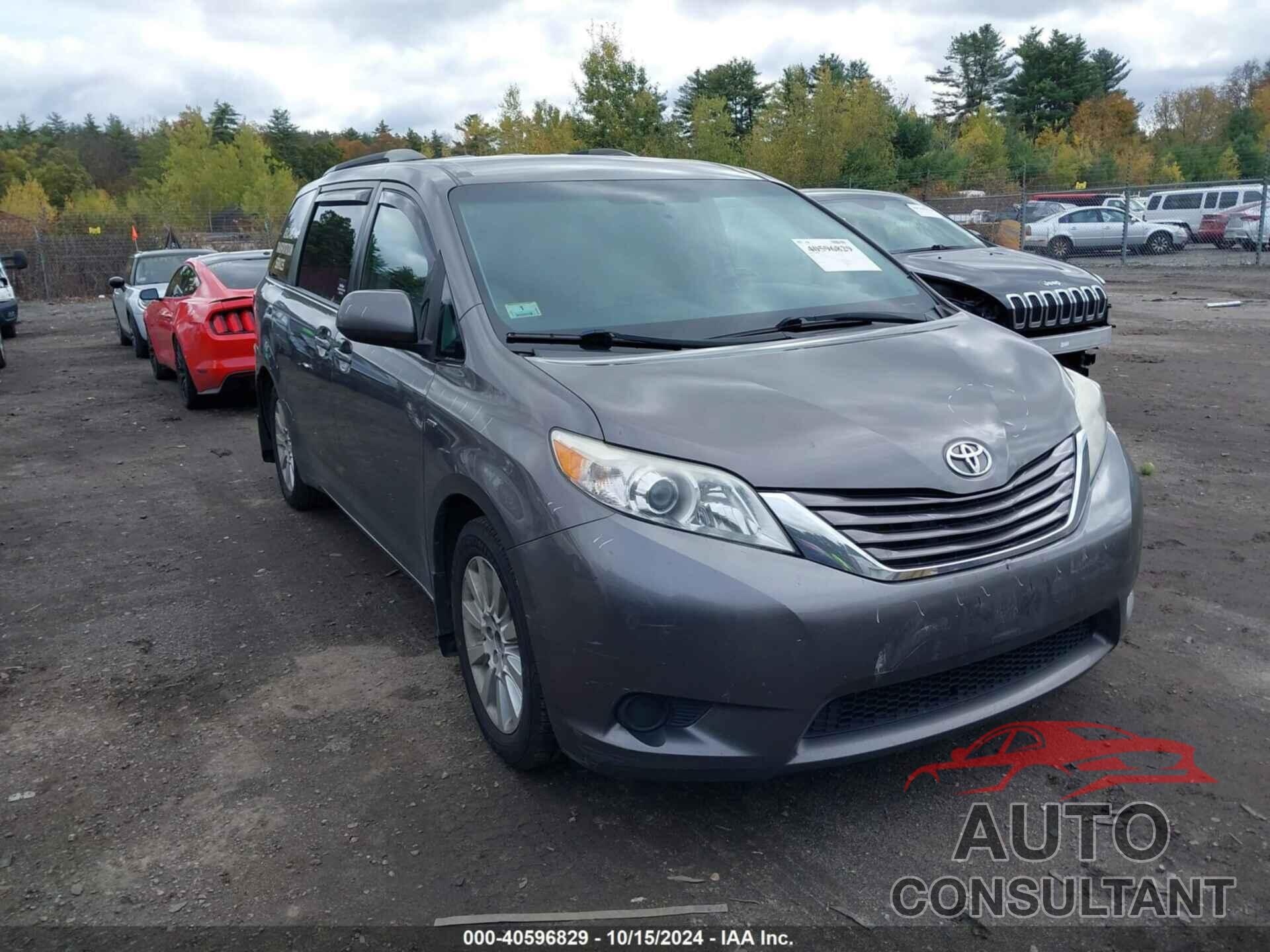 TOYOTA SIENNA 2016 - 5TDJK3DC1GS140084