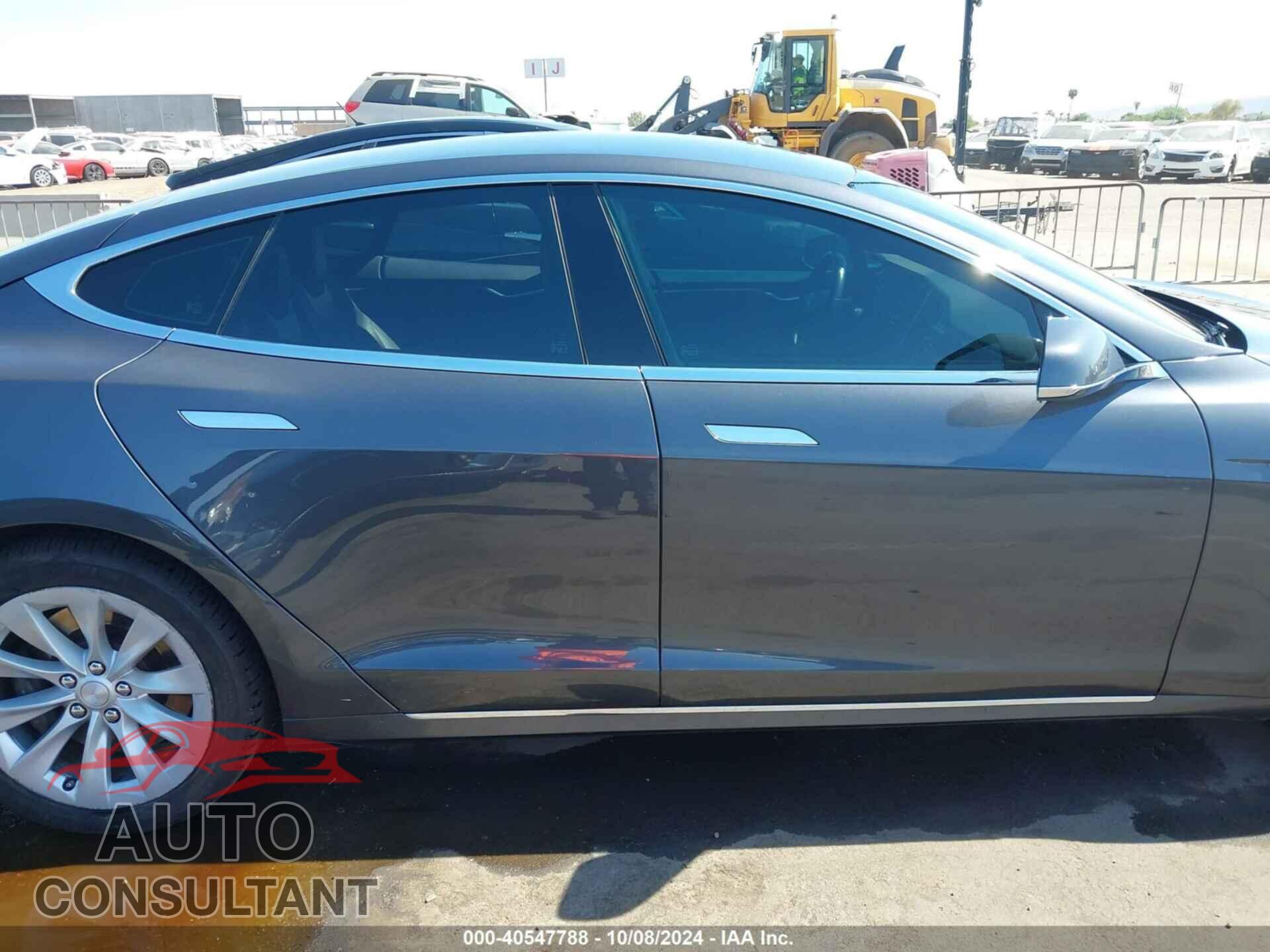 TESLA MODEL S 2016 - 5YJSA1E10GF152692