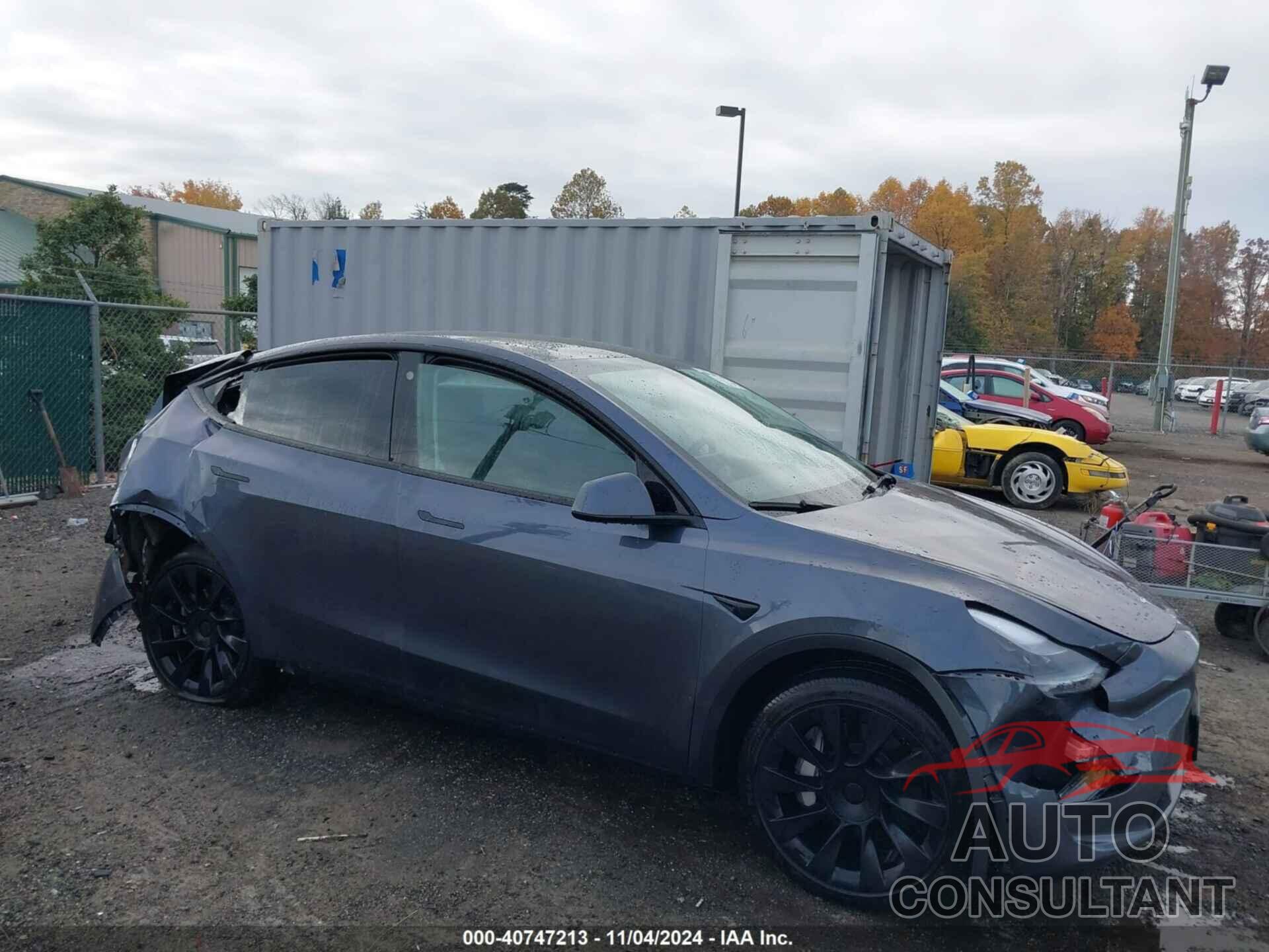 TESLA MODEL Y 2023 - 7SAYGDEE4PF689677