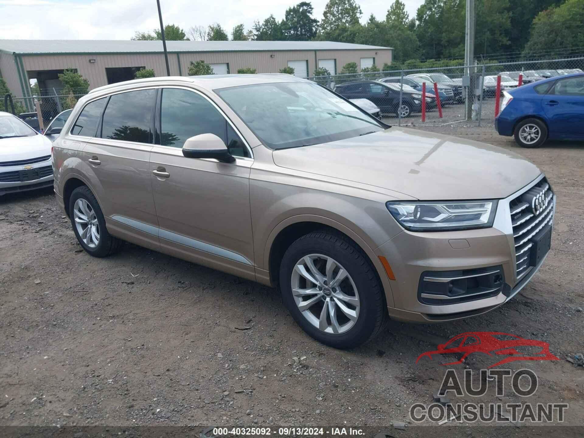 AUDI Q7 2018 - WA1LAAF73JD000583