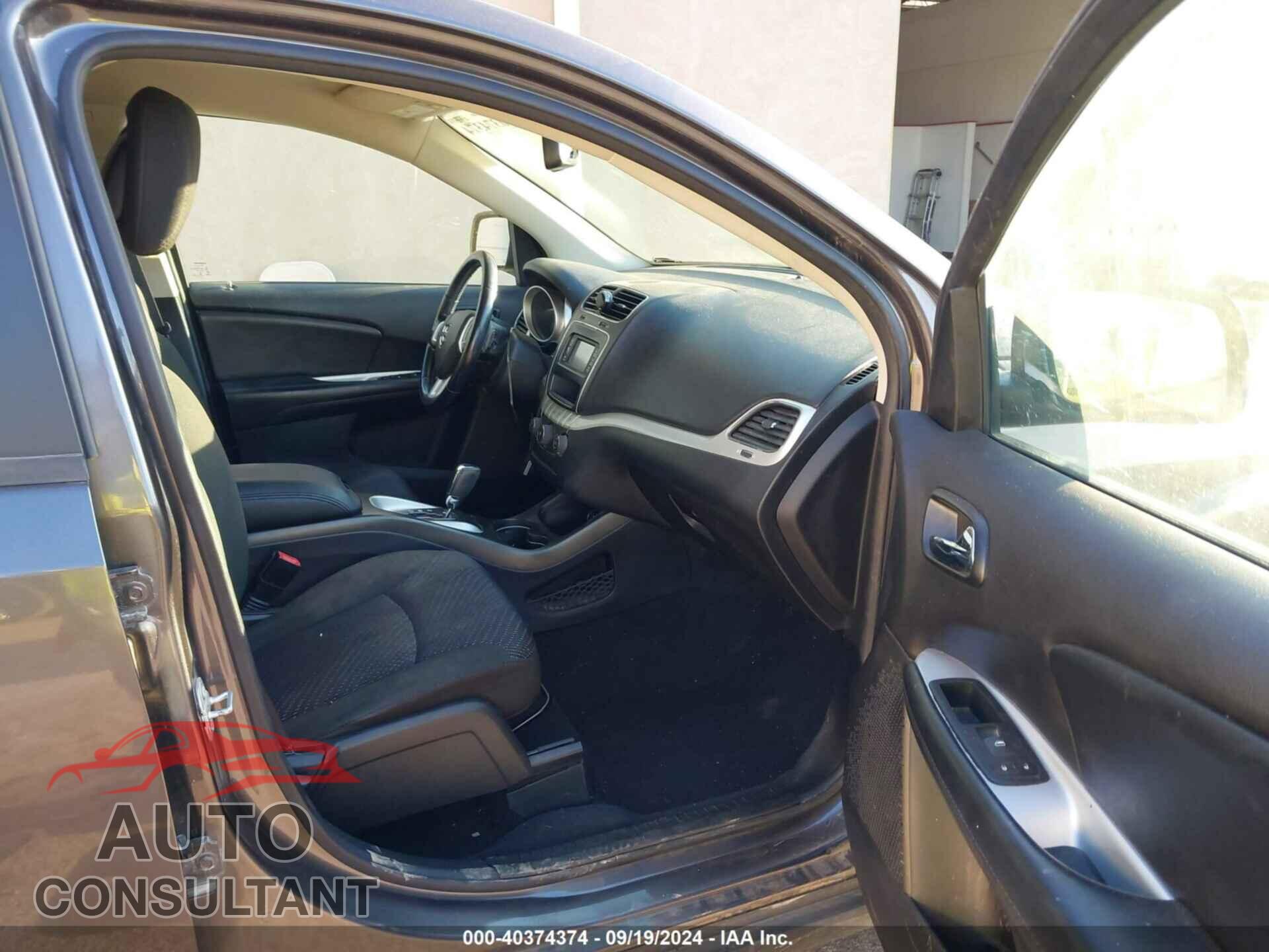 DODGE JOURNEY 2019 - 3C4PDCBB7KT856808