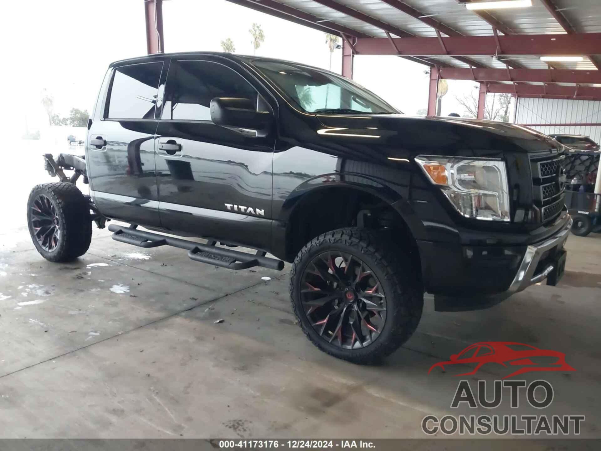 NISSAN TITAN 2024 - 1N6AA1EF5RN104565