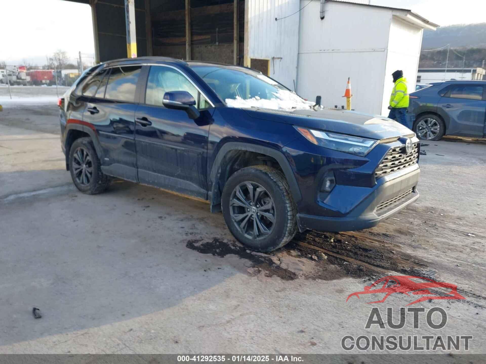 TOYOTA RAV4 HYBRID 2022 - 4T3B6RFV3NU093520