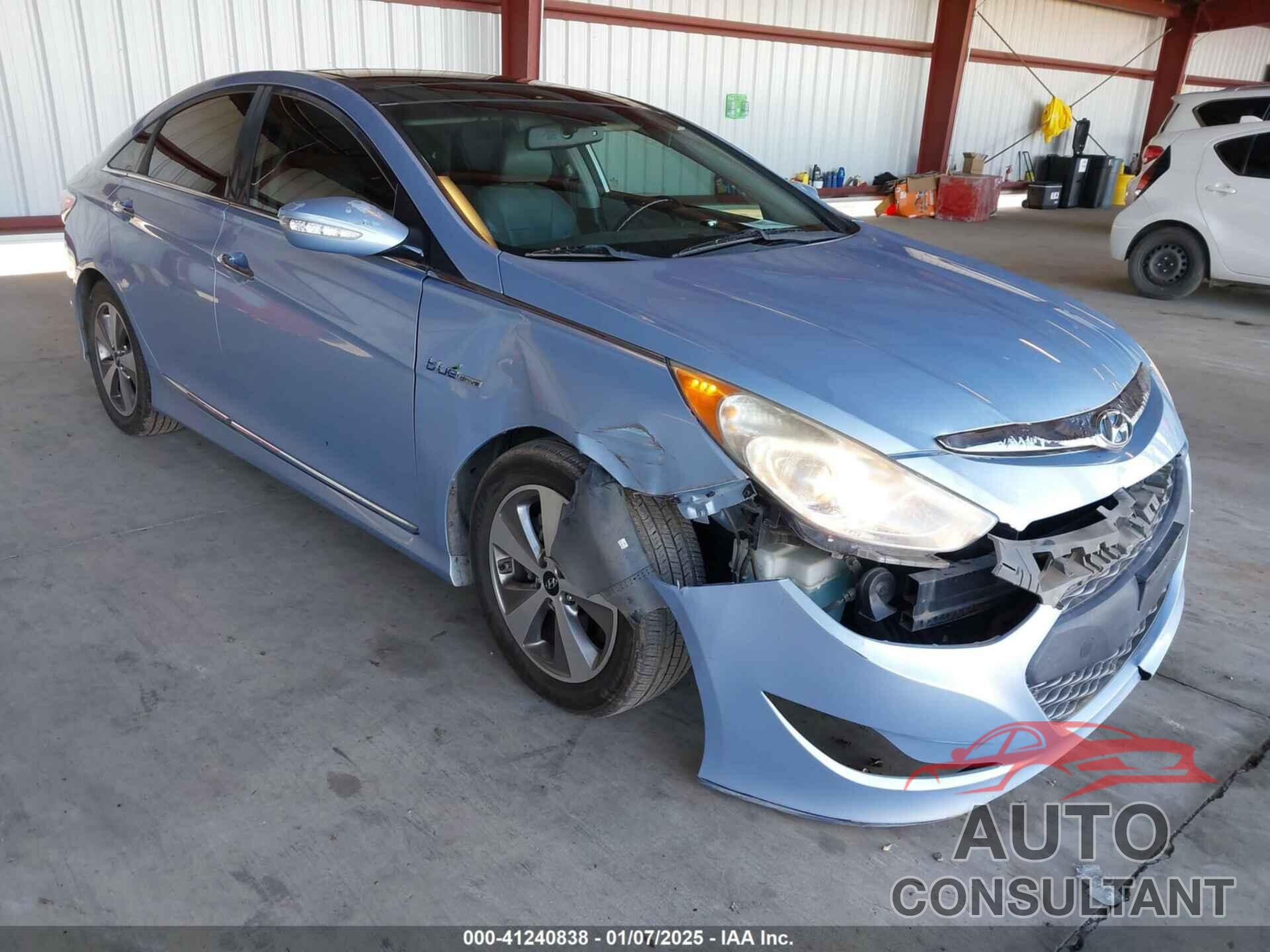 HYUNDAI SONATA HYBRID 2012 - KMHEC4A41CA057016