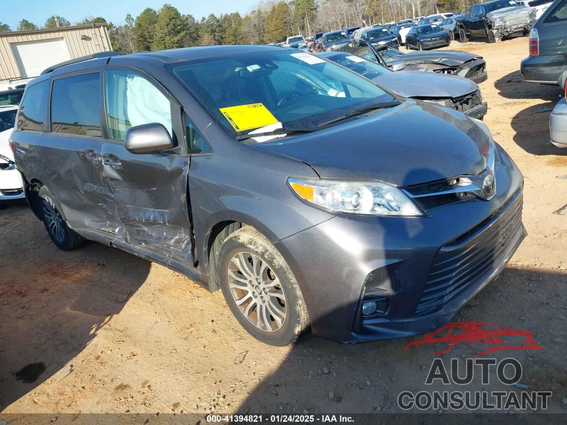 TOYOTA SIENNA 2019 - 5TDYZ3DC4KS971453