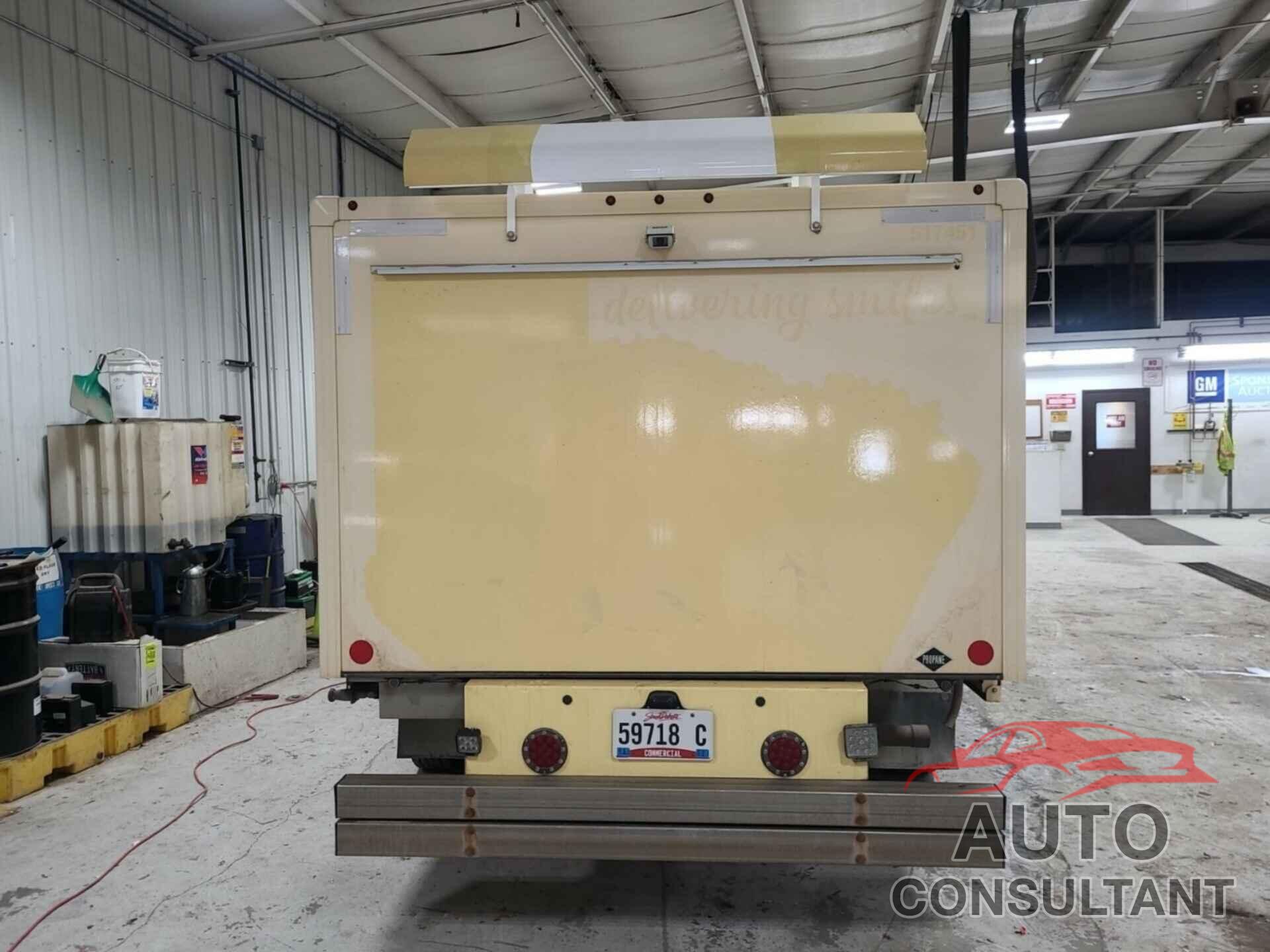 FORD E-450 CUTAWAY 2021 - 1FDXE4FN6MDC34244
