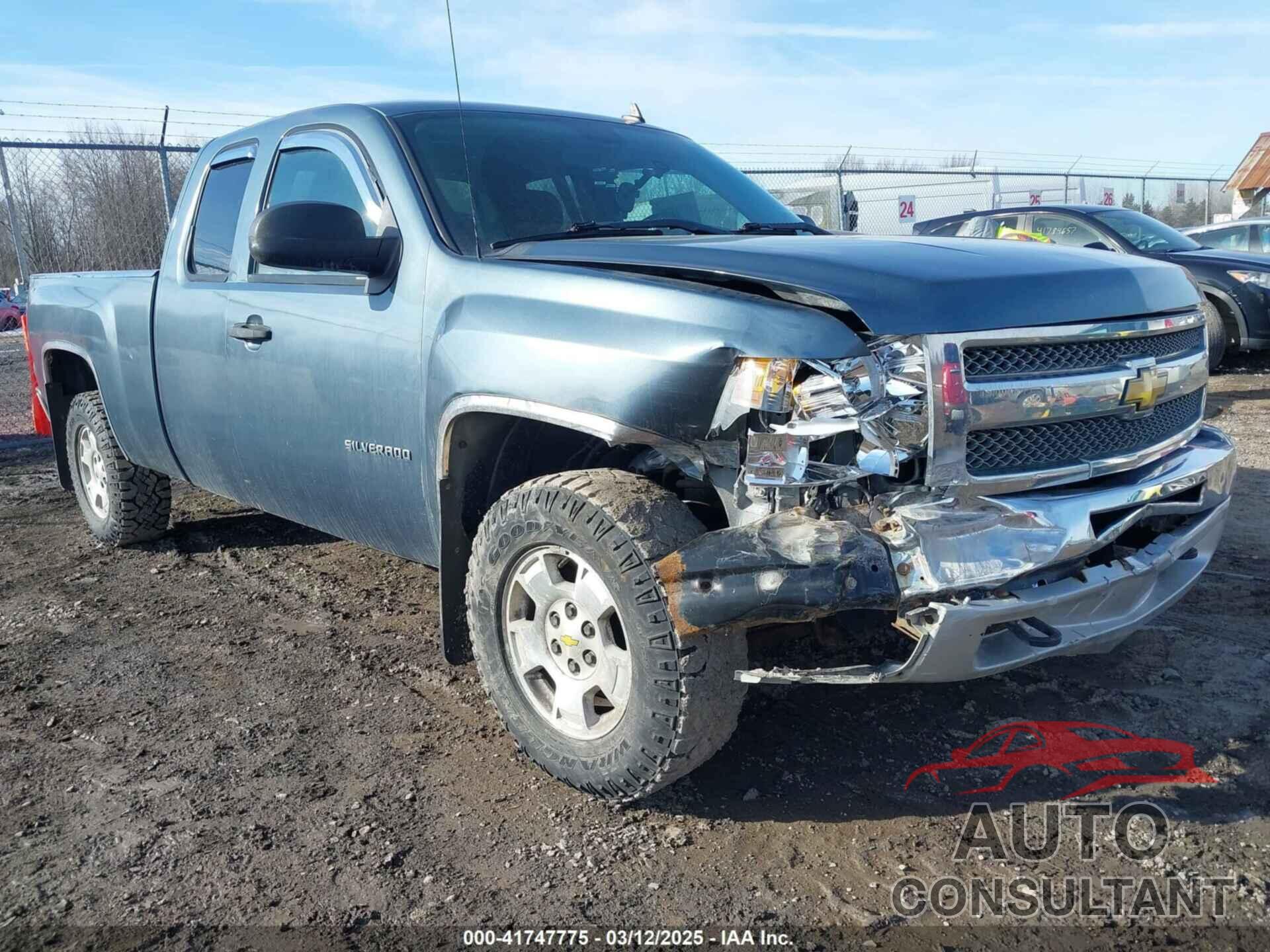 CHEVROLET SILVERADO 1500 2013 - 1GCRKSE77DZ359169