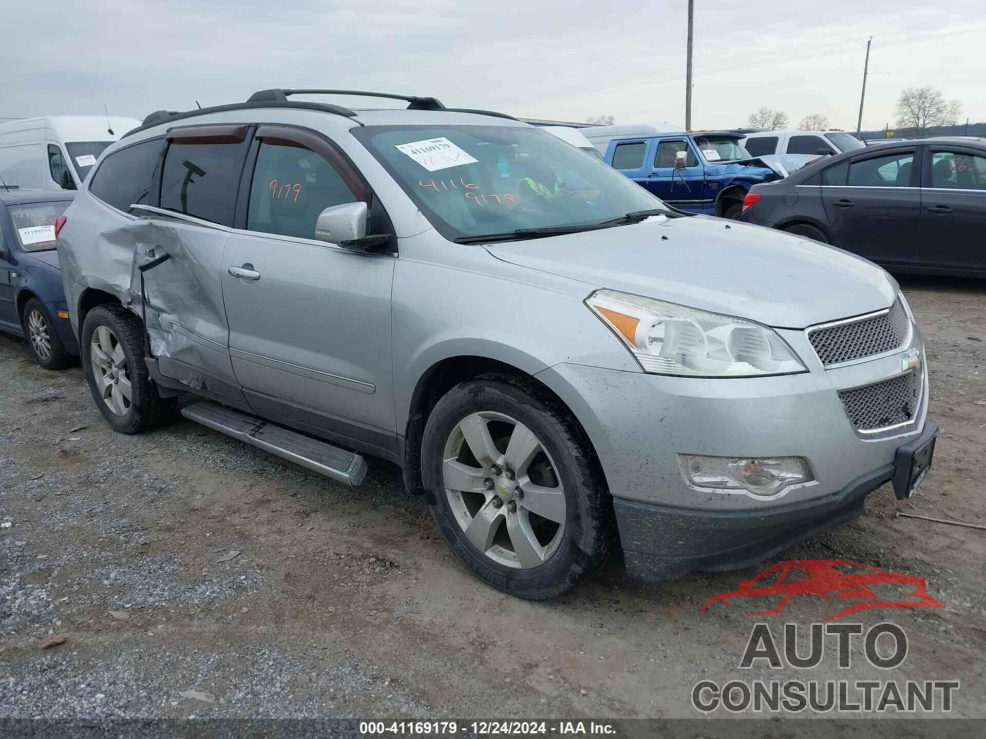 CHEVROLET TRAVERSE 2011 - 1GNKVLED8BJ403929