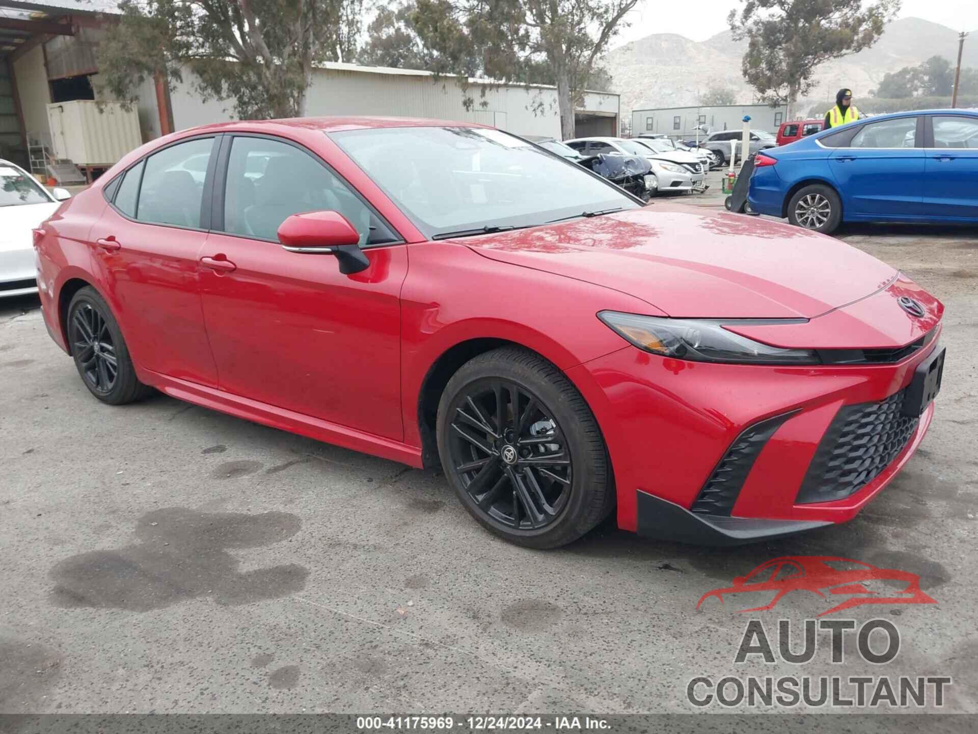 TOYOTA CAMRY 2025 - 4T1DAACK5SU074829