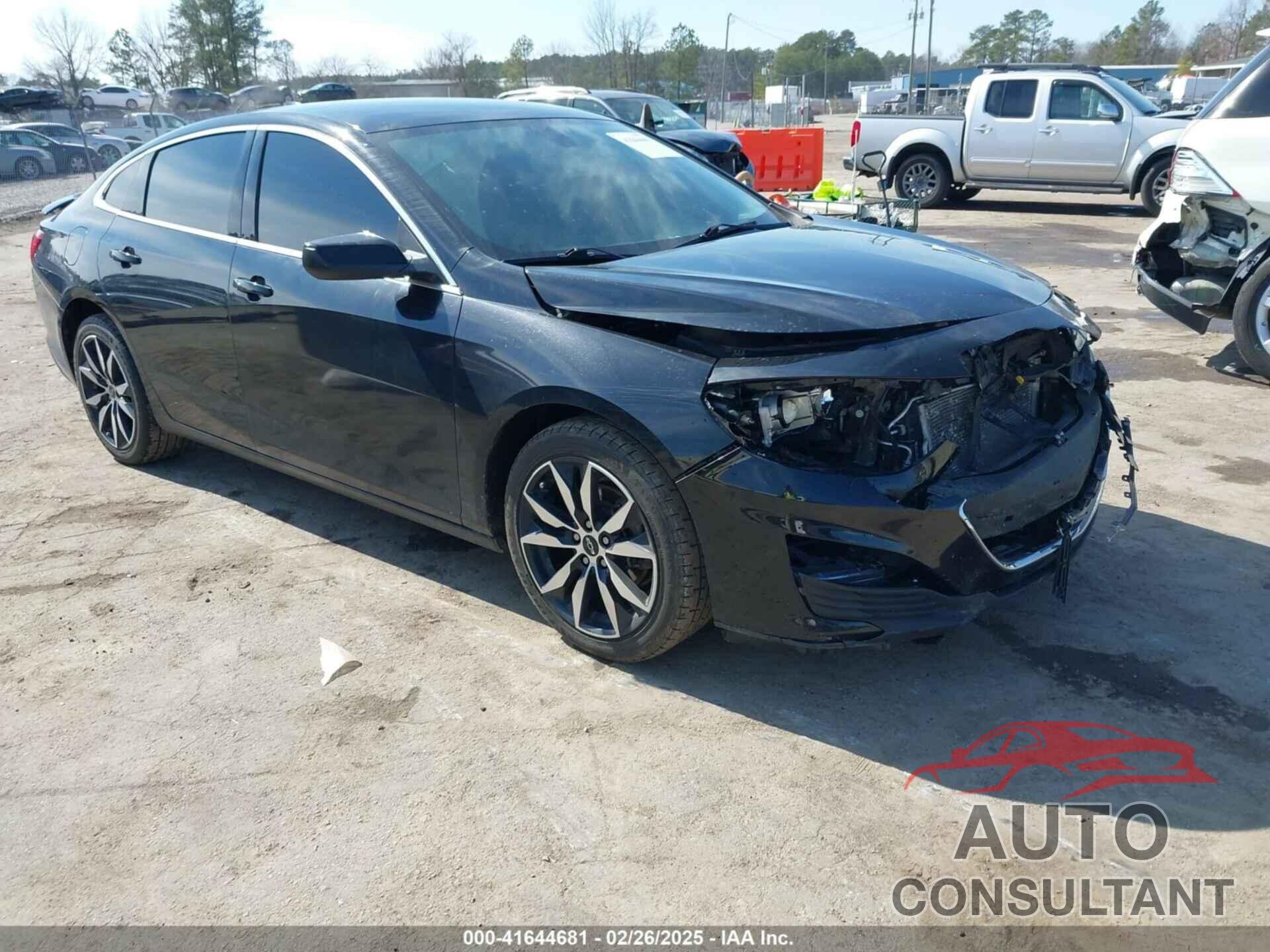 CHEVROLET MALIBU 2020 - 1G1ZG5ST3LF133952