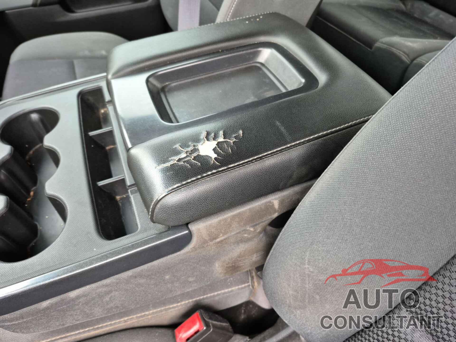 CHEVROLET SILVERADO 2015 - 1GC1KVEG2FF157150