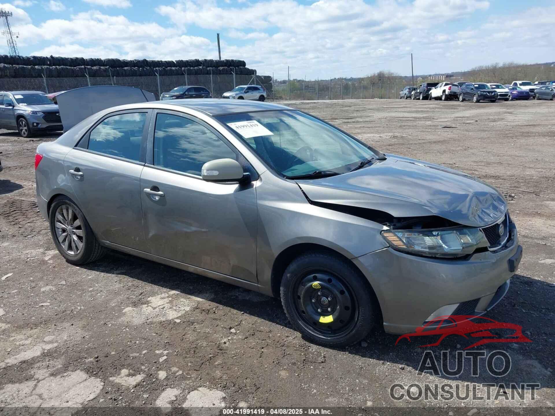 KIA FORTE 2010 - KNAFW4A31A5282935