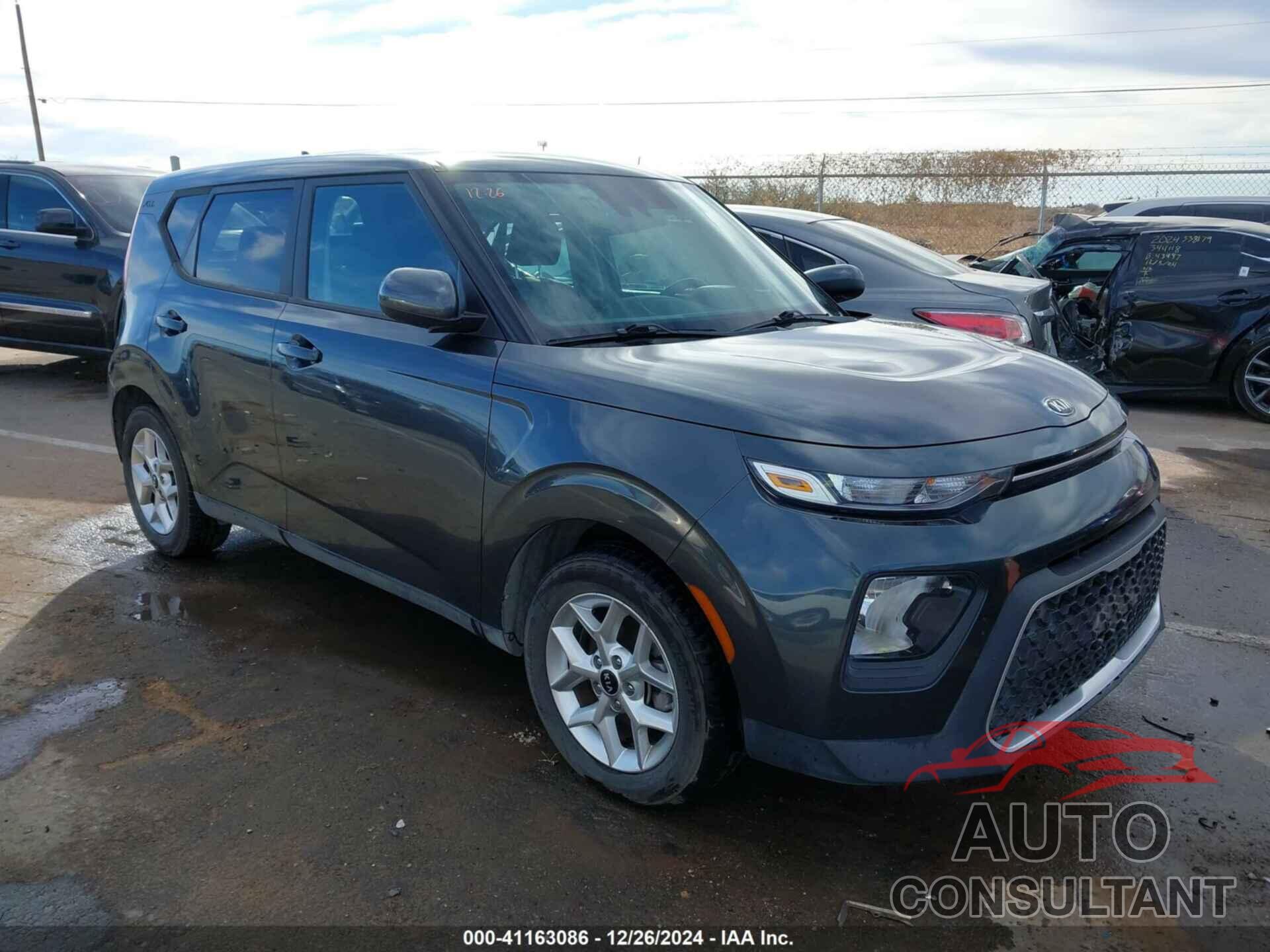 KIA SOUL 2021 - KNDJ23AU3M7773785