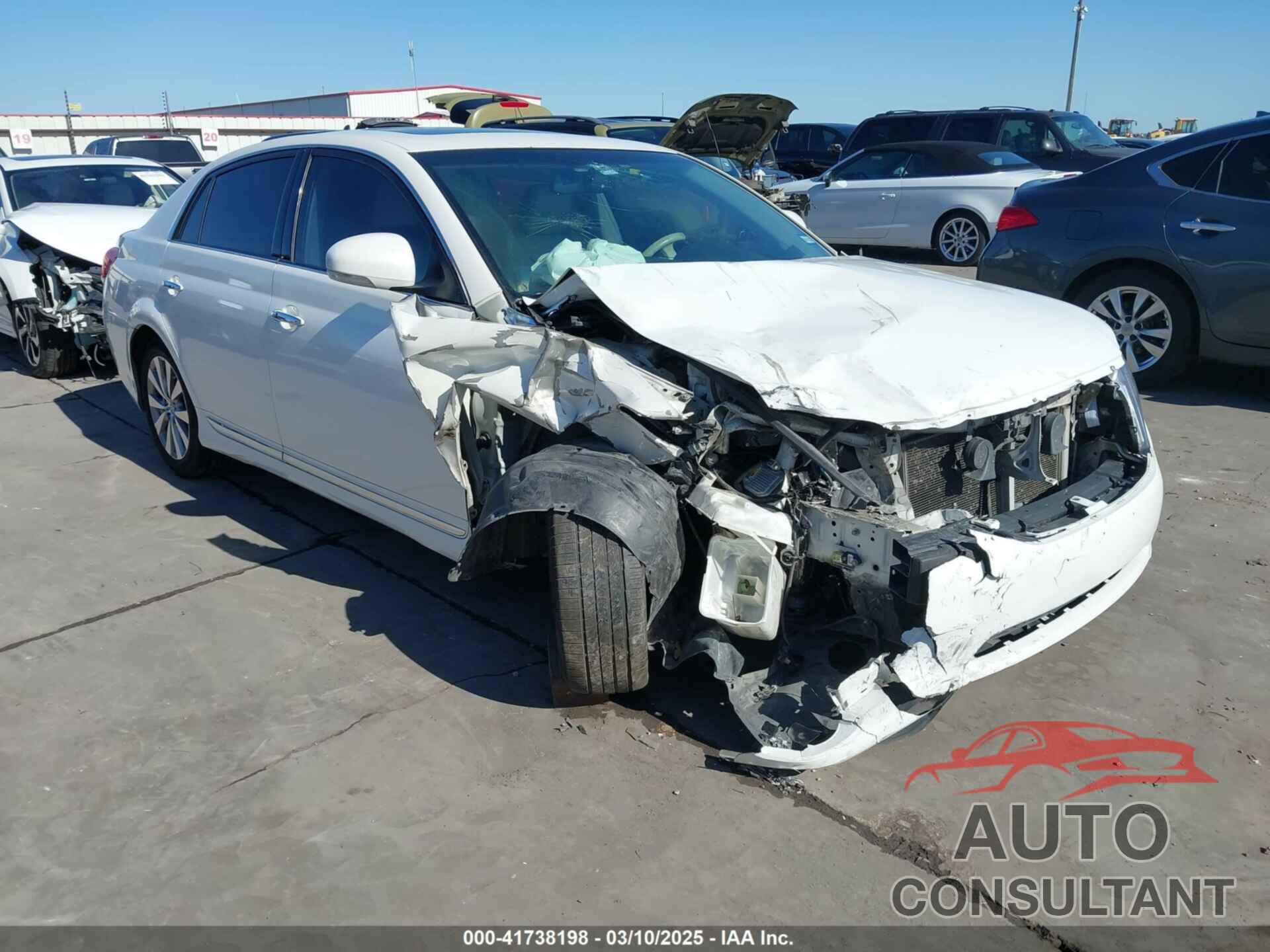 TOYOTA AVALON 2011 - 4T1BK3DB5BU431862
