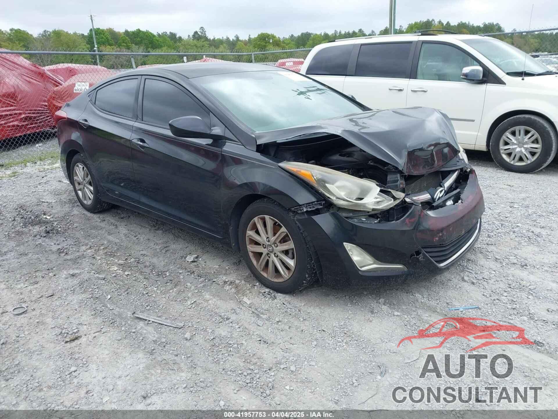 HYUNDAI ELANTRA 2015 - KMHDH4AE0FU226483
