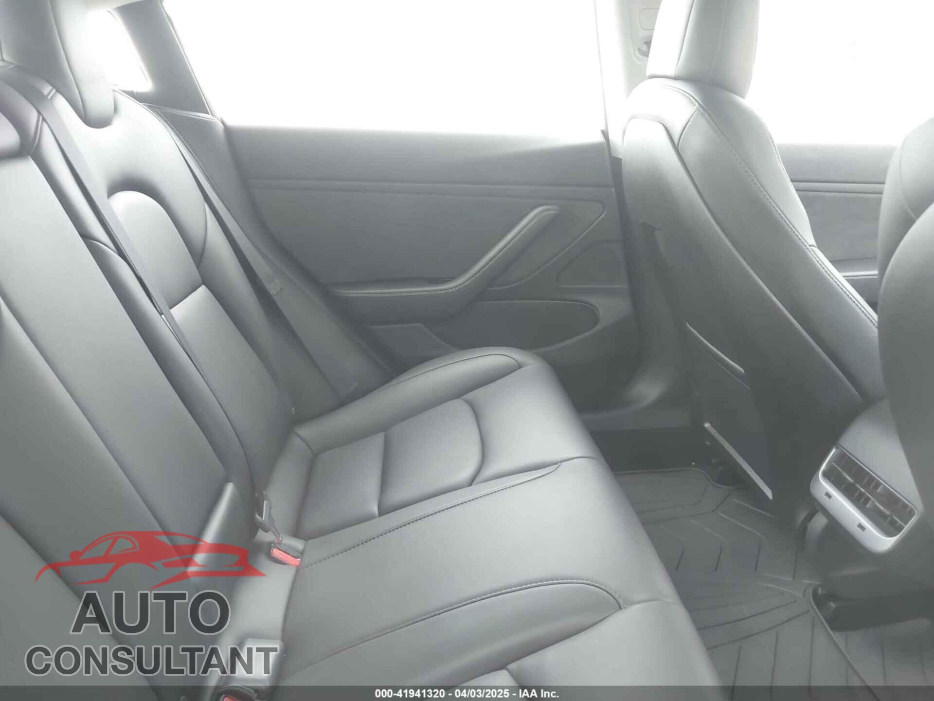 TESLA MODEL 3 2019 - 5YJ3E1EA4KF297963