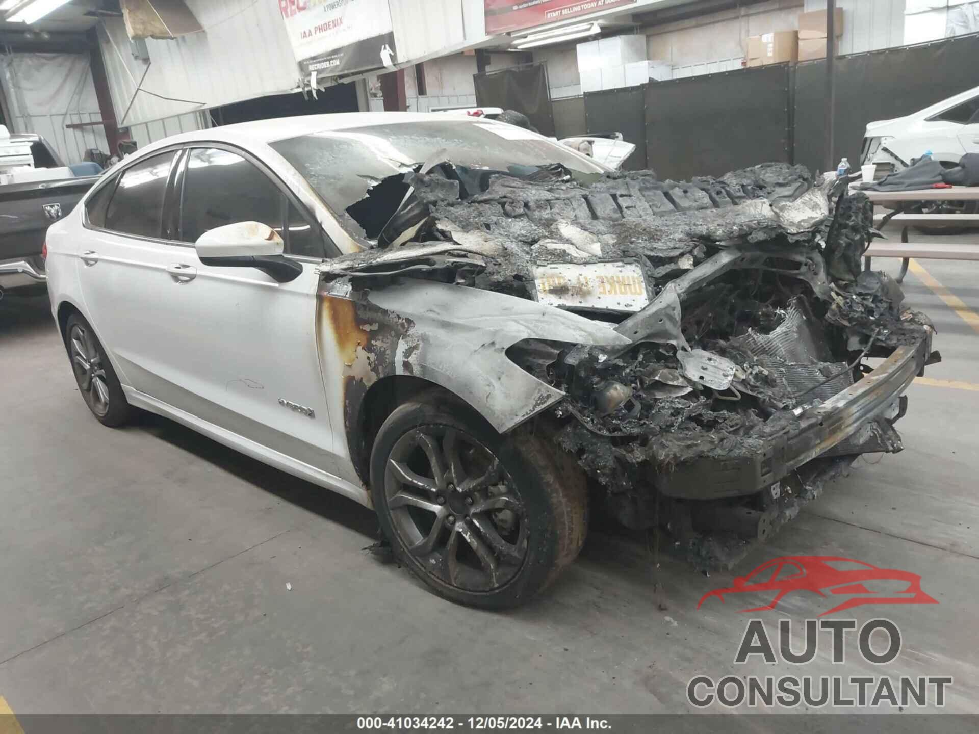 FORD FUSION HYBRID 2017 - 3FA6P0LU8HR165199