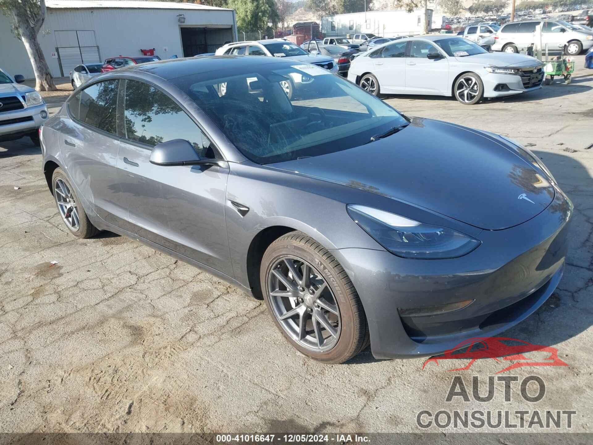 TESLA MODEL 3 2023 - 5YJ3E1EA3PF615109