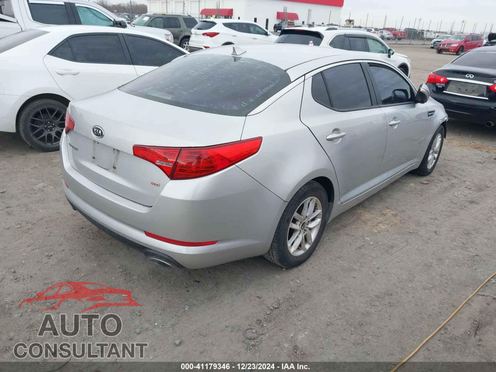 KIA OPTIMA 2011 - KNAGM4A79B5062103