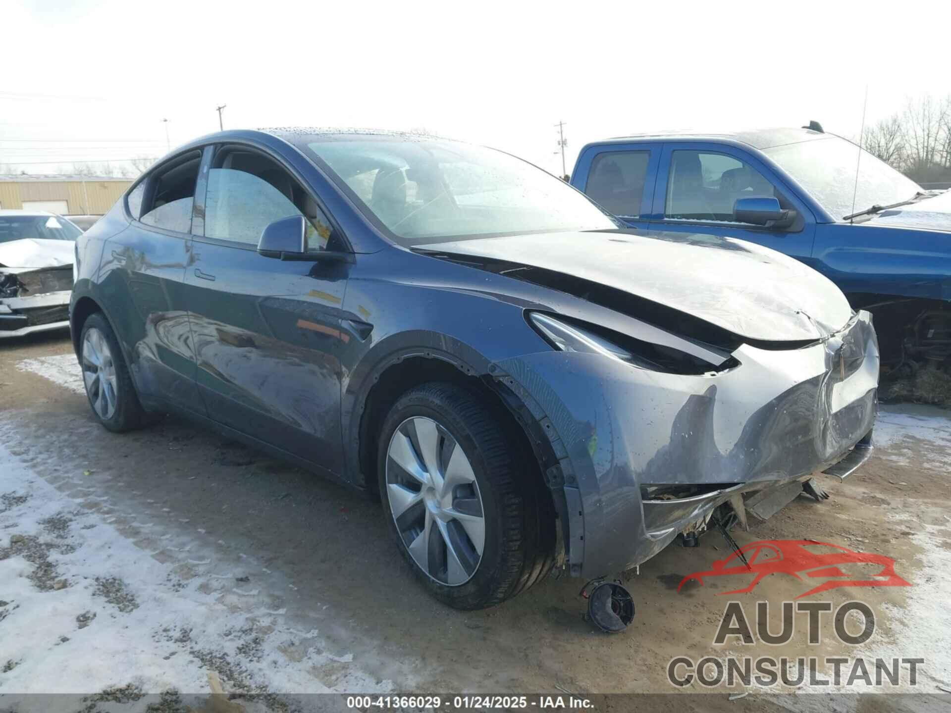 TESLA MODEL Y 2023 - 7SAYGDEE3PA158872