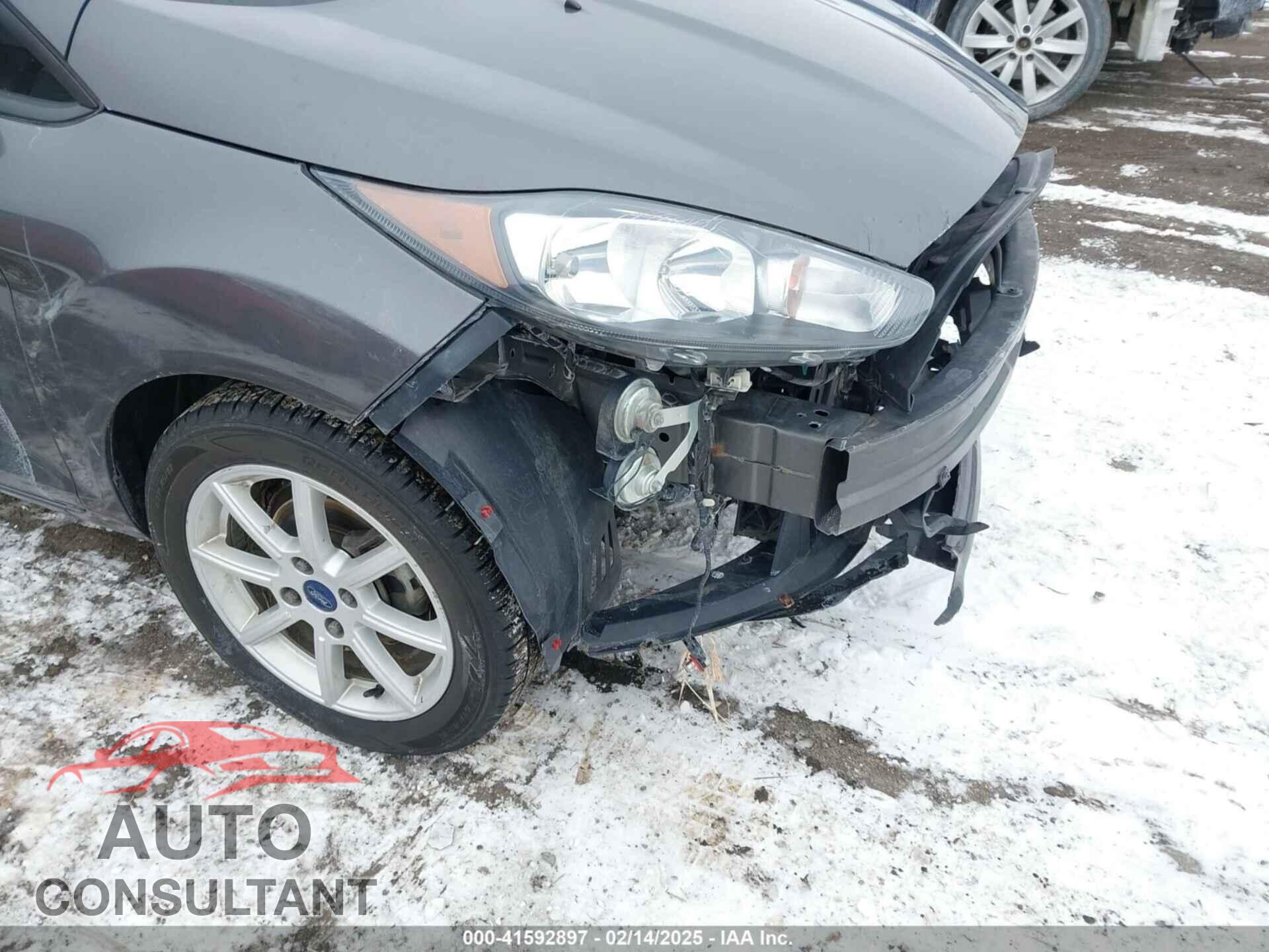 FORD FIESTA 2017 - 3FADP4EJ7HM157352