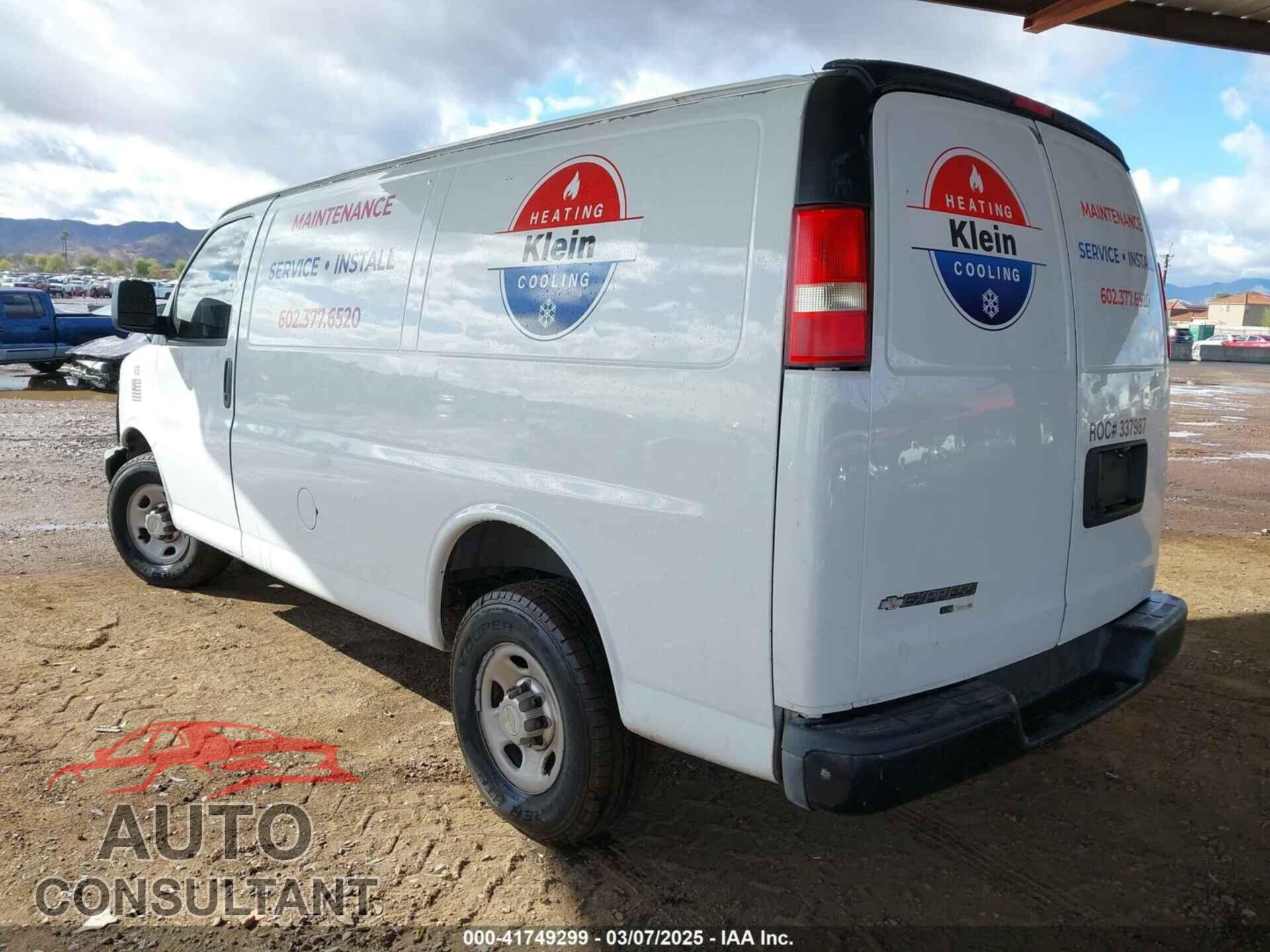 CHEVROLET EXPRESS 2500 2013 - 1GCWGFCA4D1132823