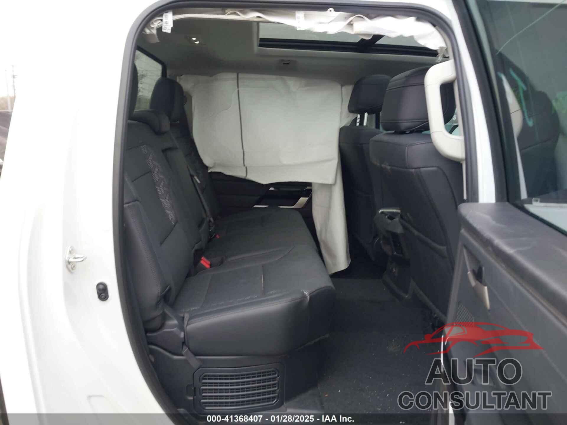 TOYOTA TUNDRA HYBRID 2024 - 5TFWC5DB6RX066616