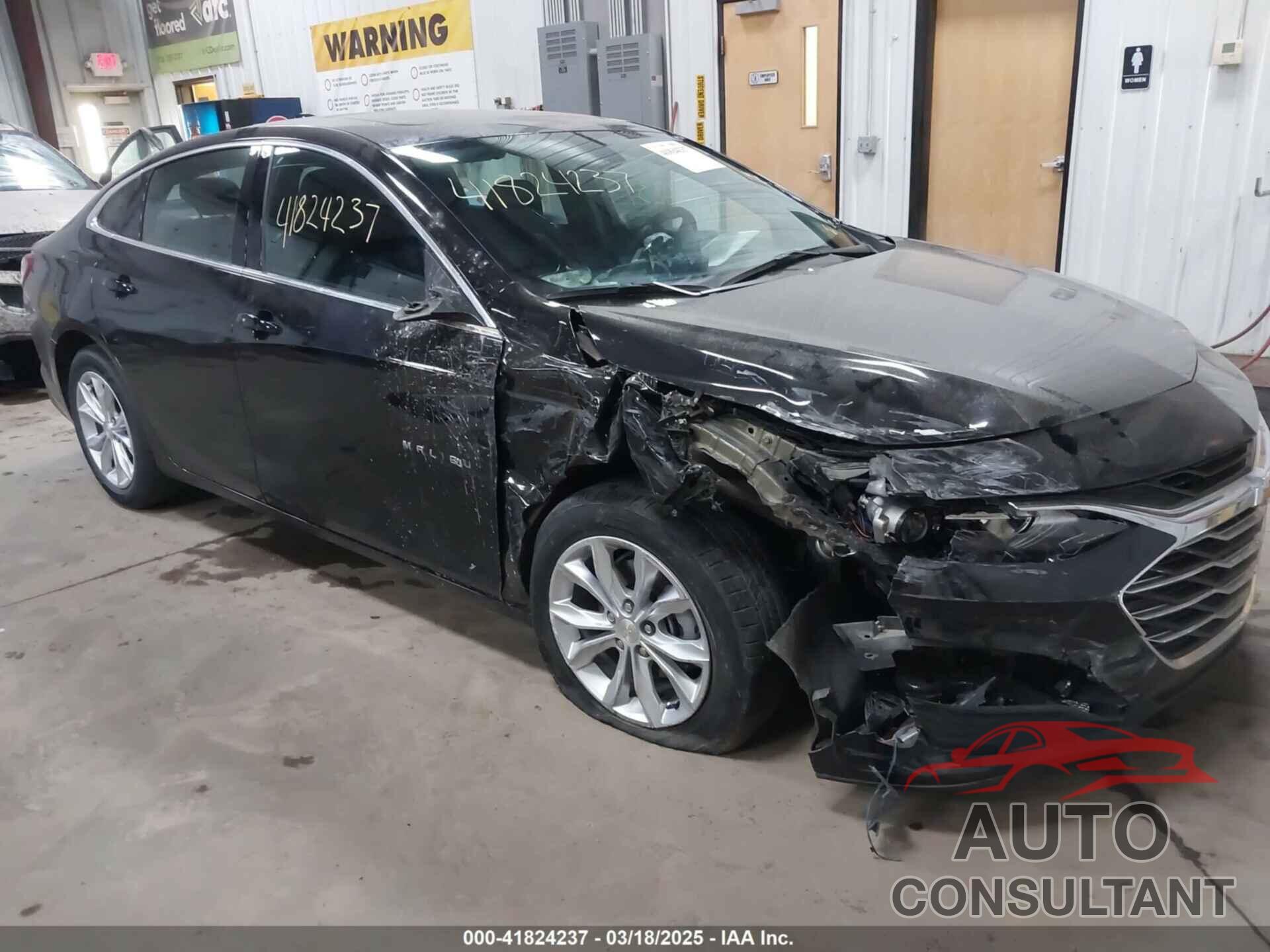 CHEVROLET MALIBU 2022 - 1G1ZD5ST3NF196061