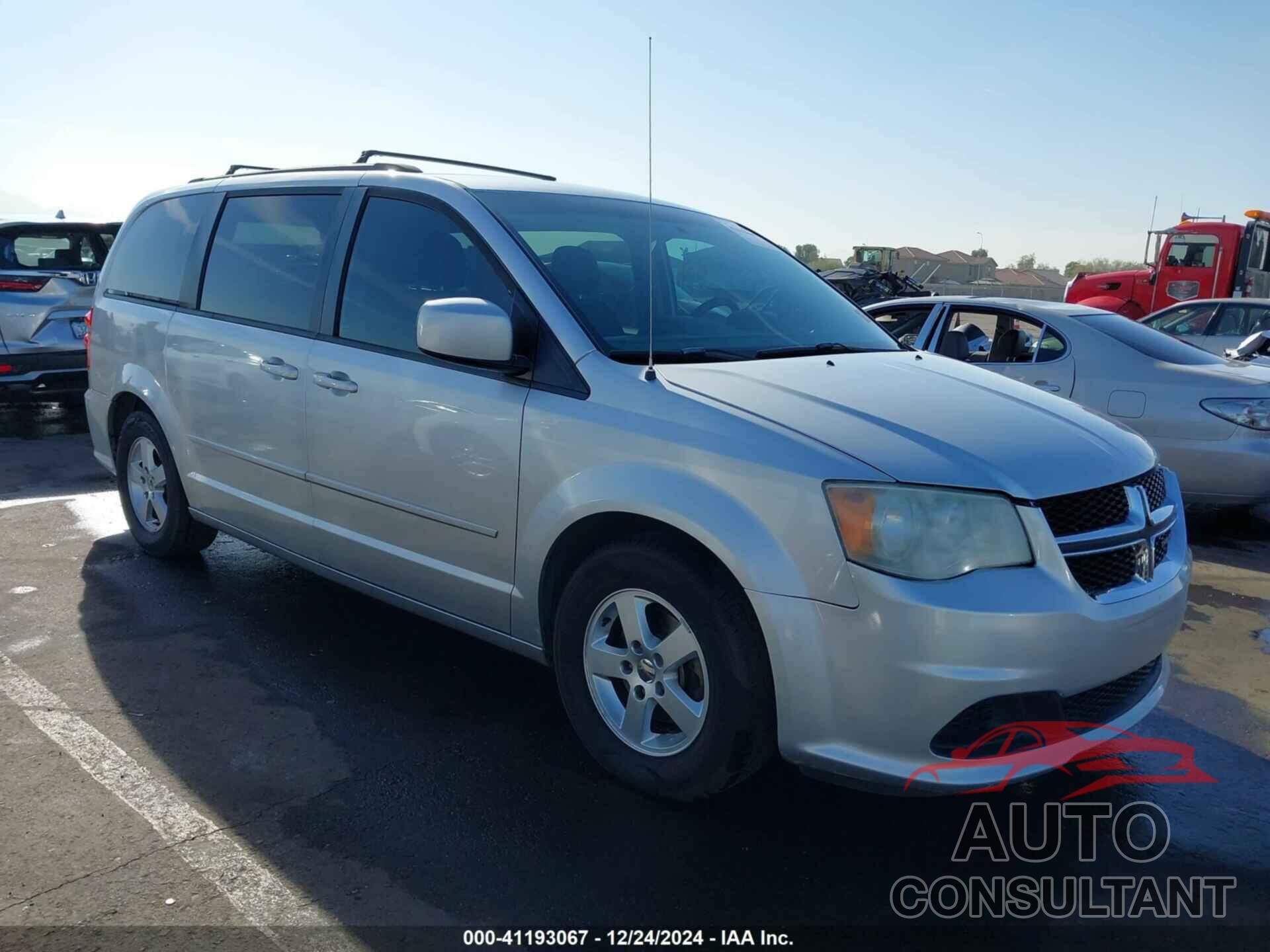 DODGE GRAND CARAVAN 2011 - 2D4RN3DG1BR762492