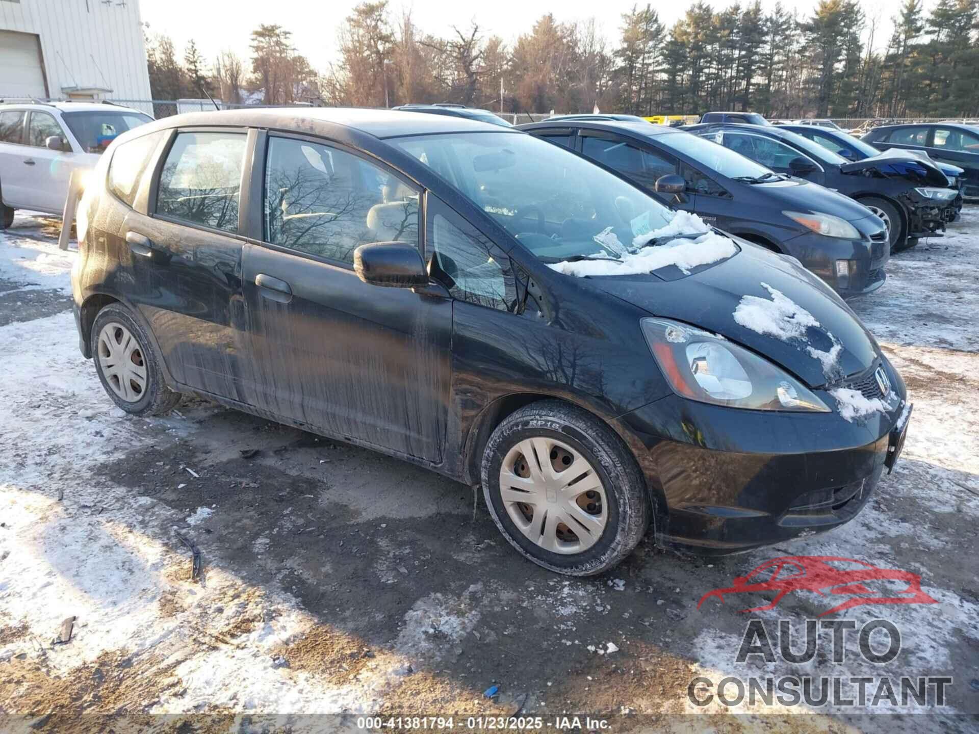 HONDA FIT 2010 - JHMGE8G22AC034011
