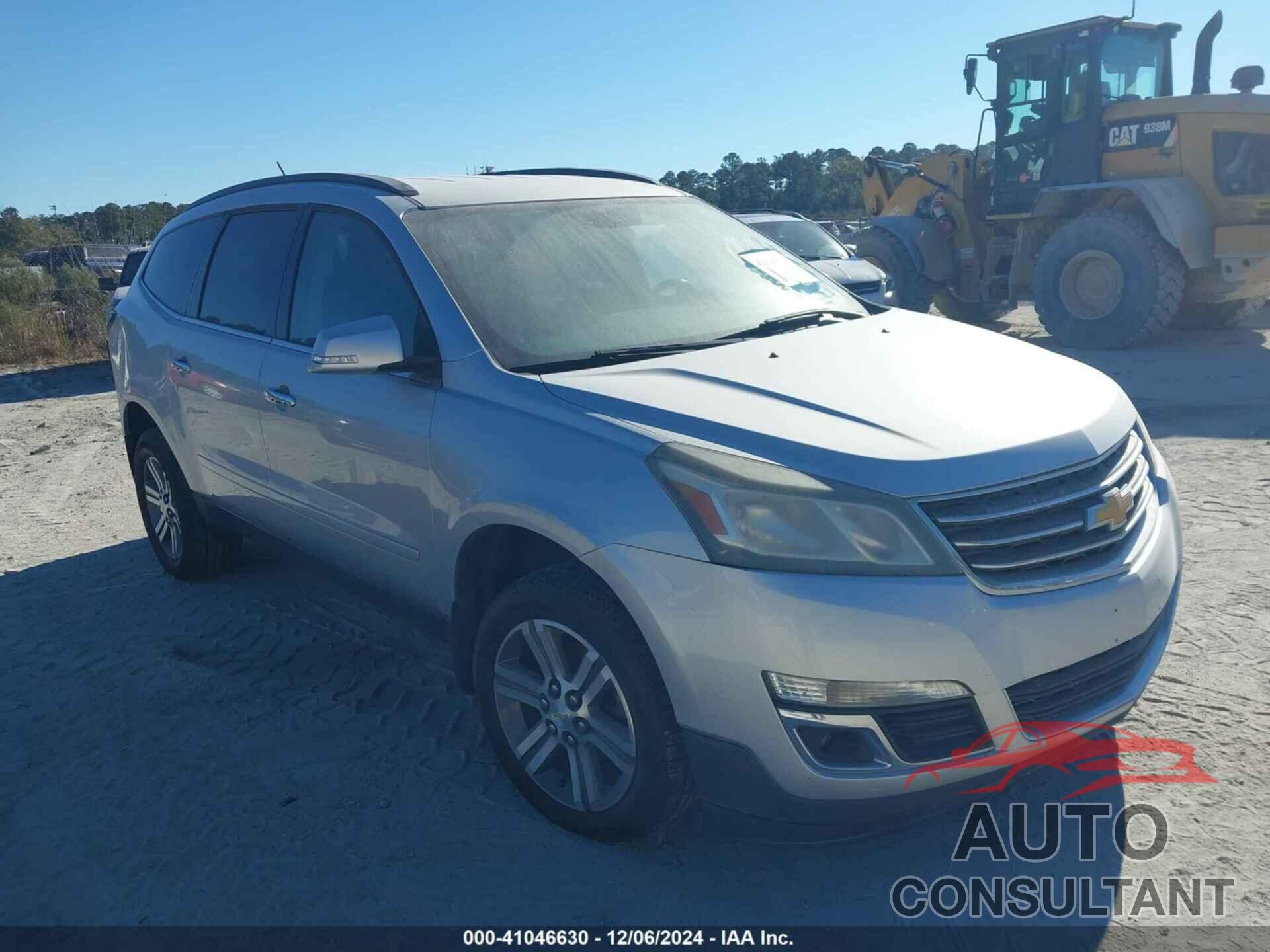 CHEVROLET TRAVERSE 2015 - 1GNKRHKD2FJ116095