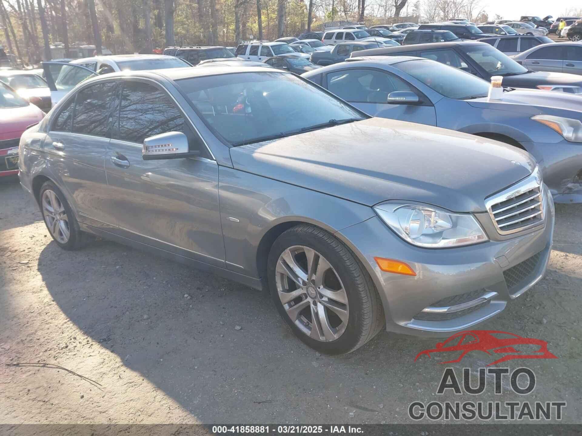 MERCEDES-BENZ C 250 2012 - WDDGF4HB4CR239244