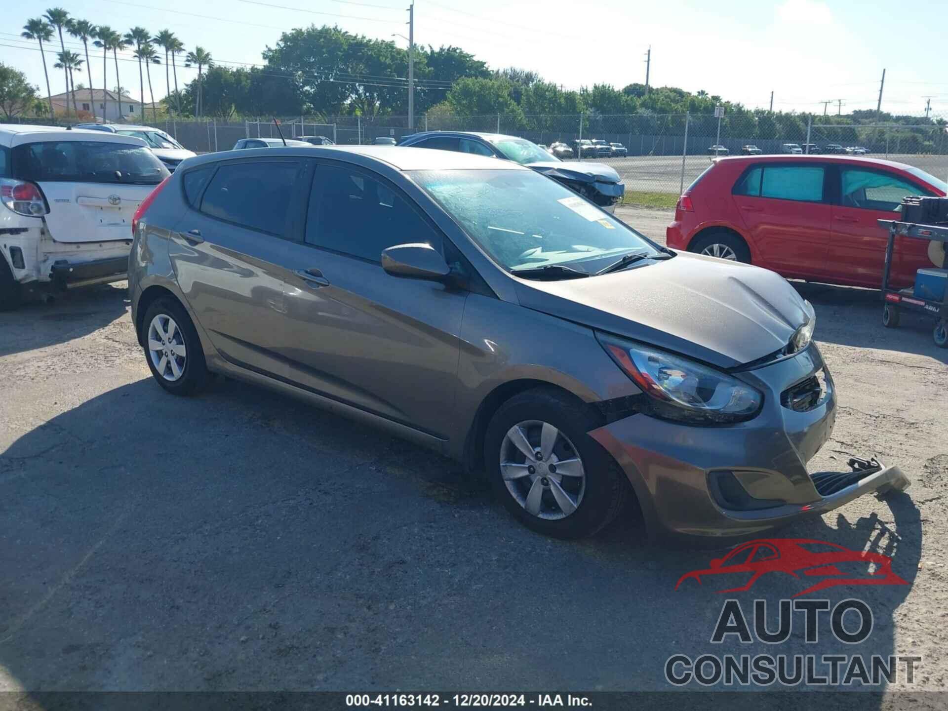 HYUNDAI ACCENT 2013 - KMHCT5AEXDU131944