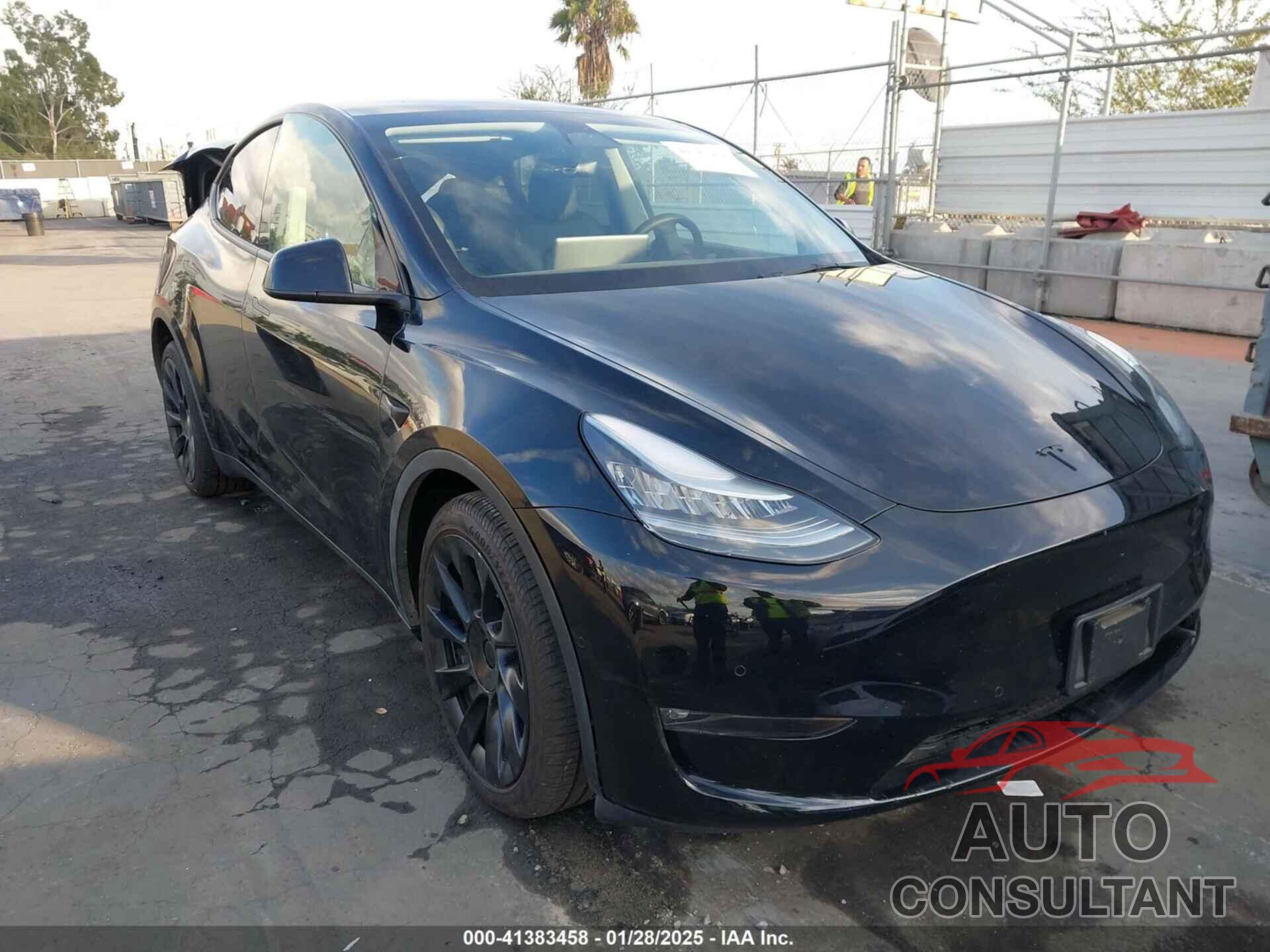 TESLA MODEL Y 2022 - 7SAYGDEE1NF556615