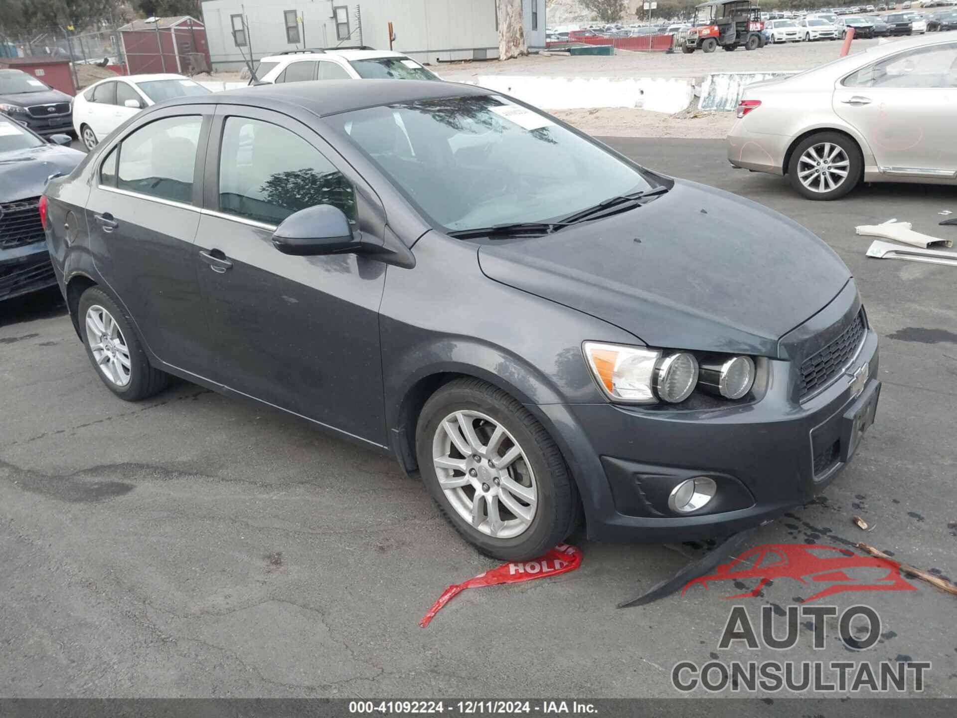 CHEVROLET SONIC 2012 - 1G1JC5SH3C4210058