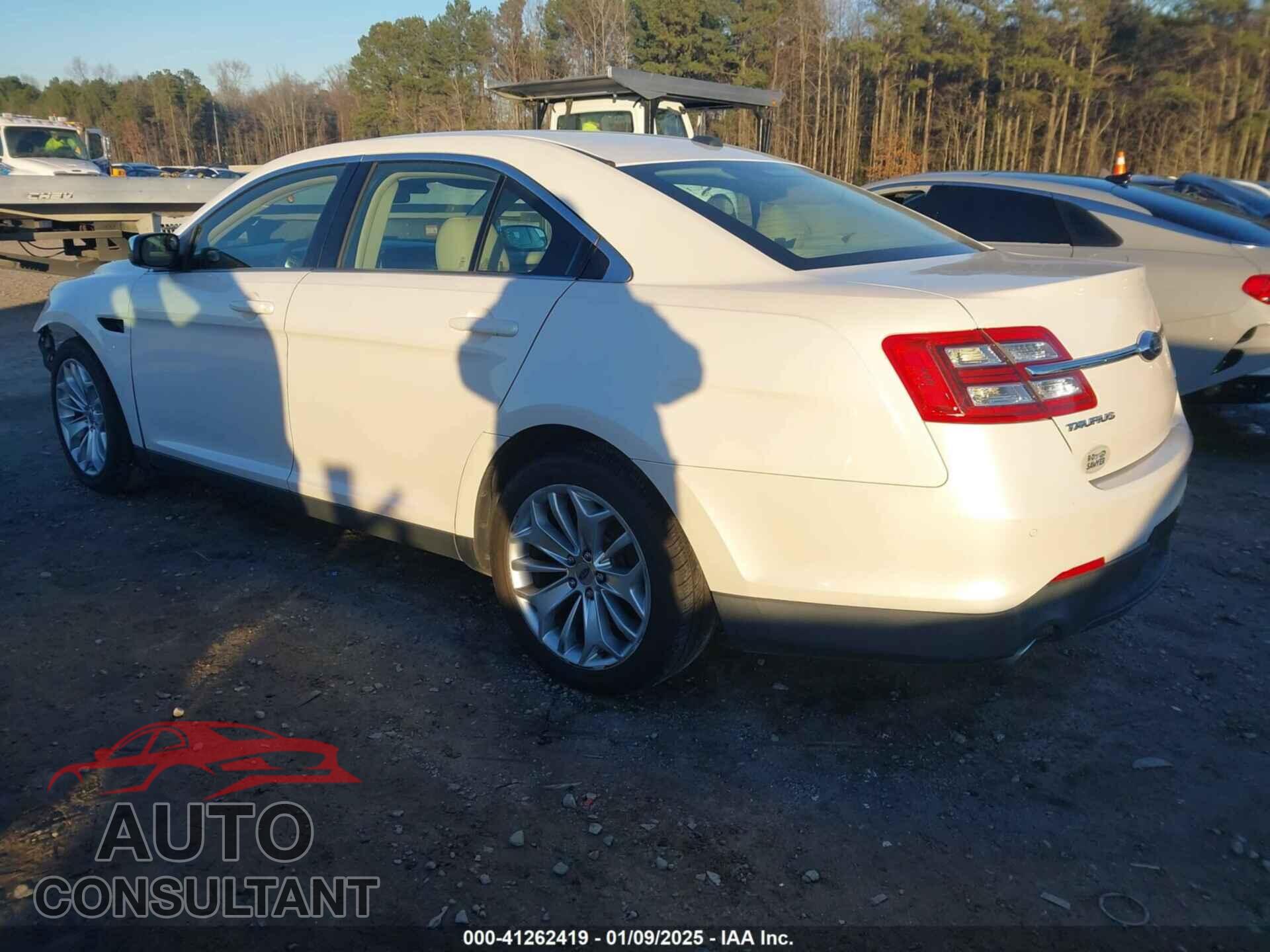 FORD TAURUS 2015 - 1FAHP2F80FG119261