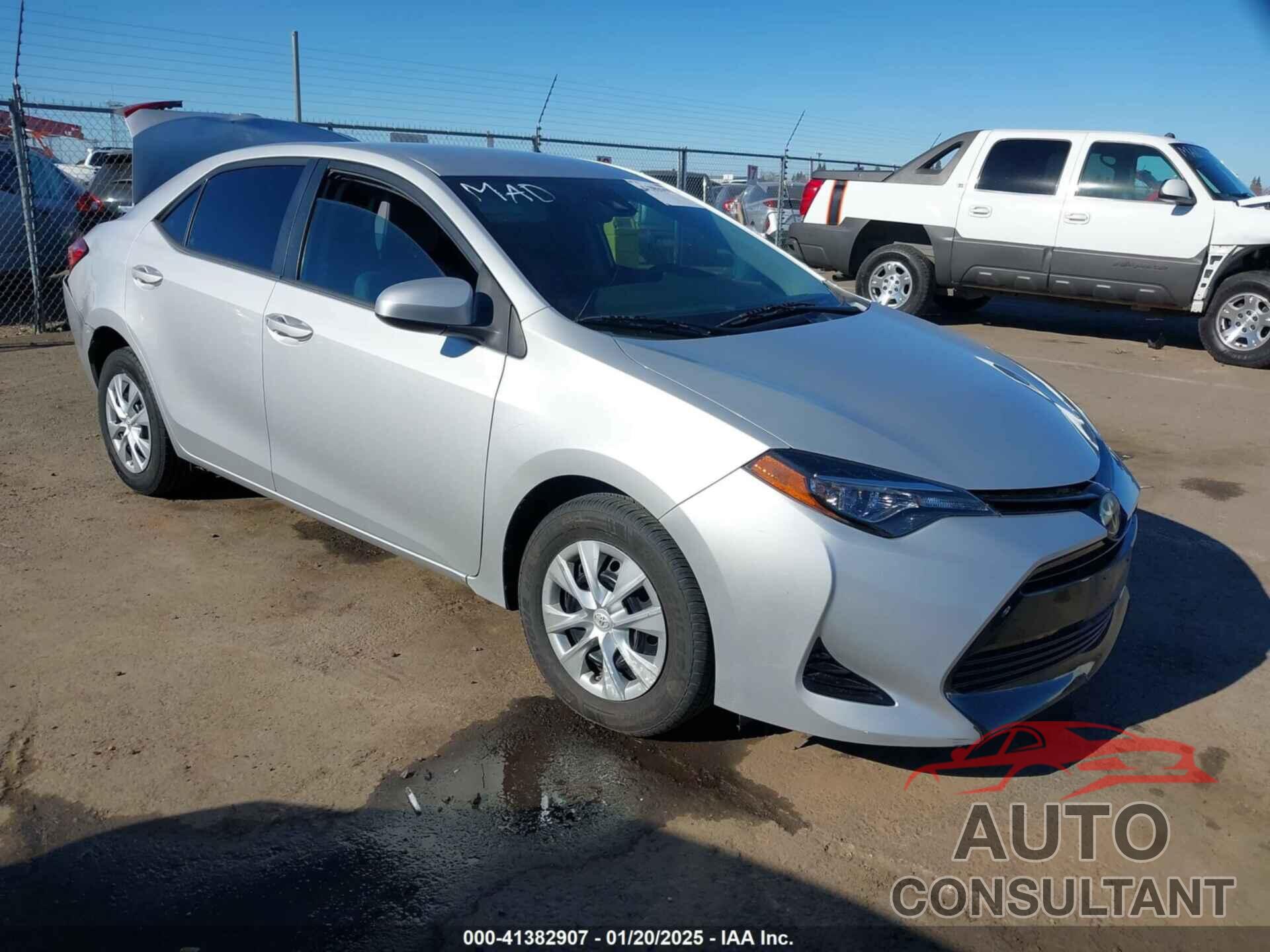 TOYOTA COROLLA 2017 - 5YFBURHE3HP694590