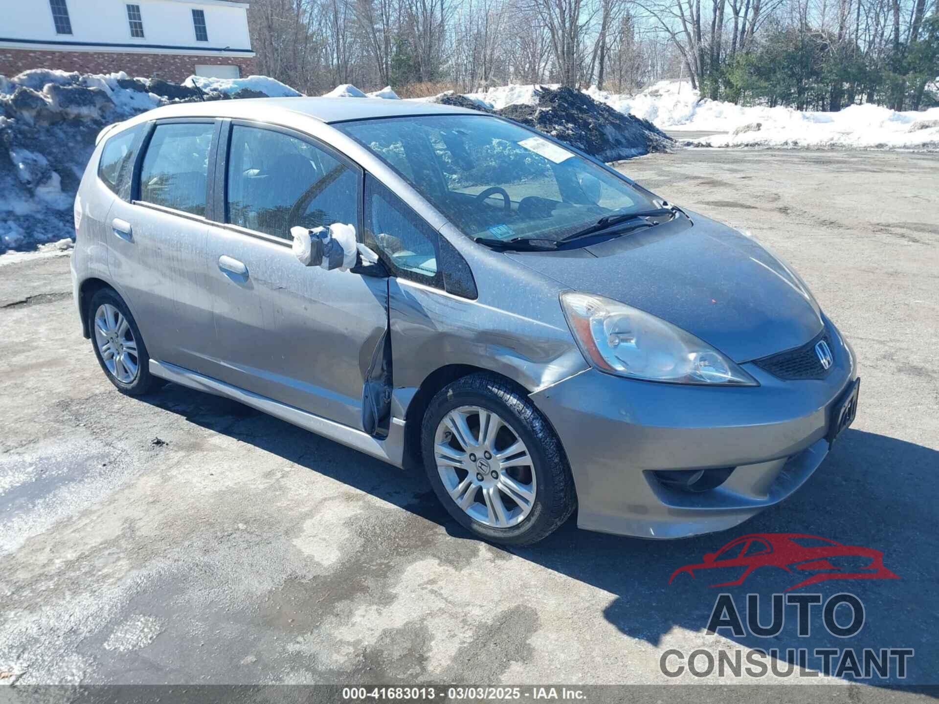 HONDA FIT 2010 - JHMGE8H40AS021344