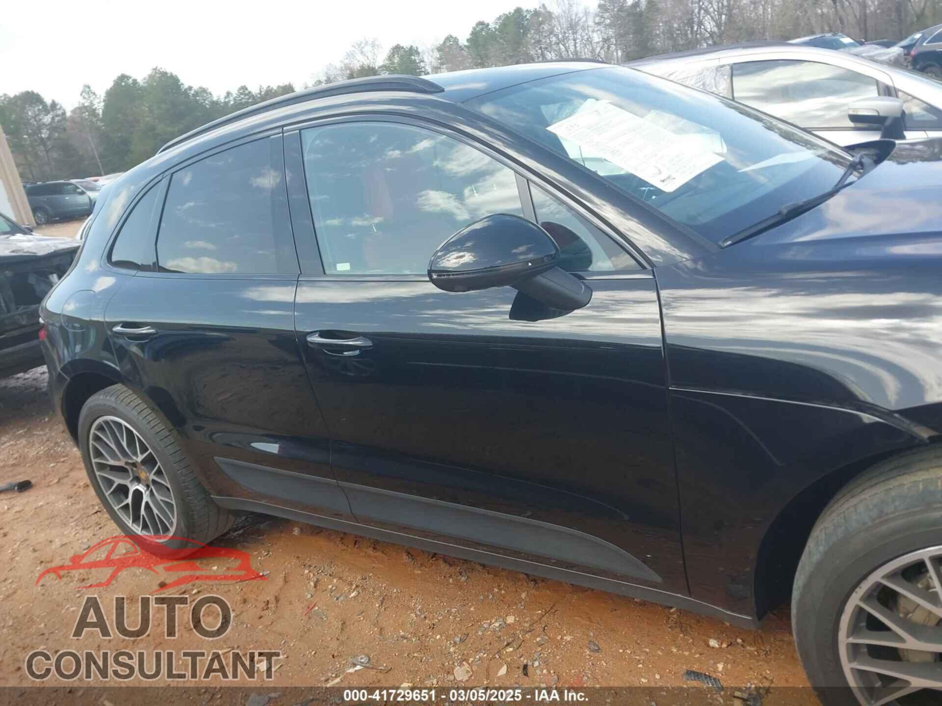 PORSCHE MACAN 2017 - WP1AB2A5XHLB16898