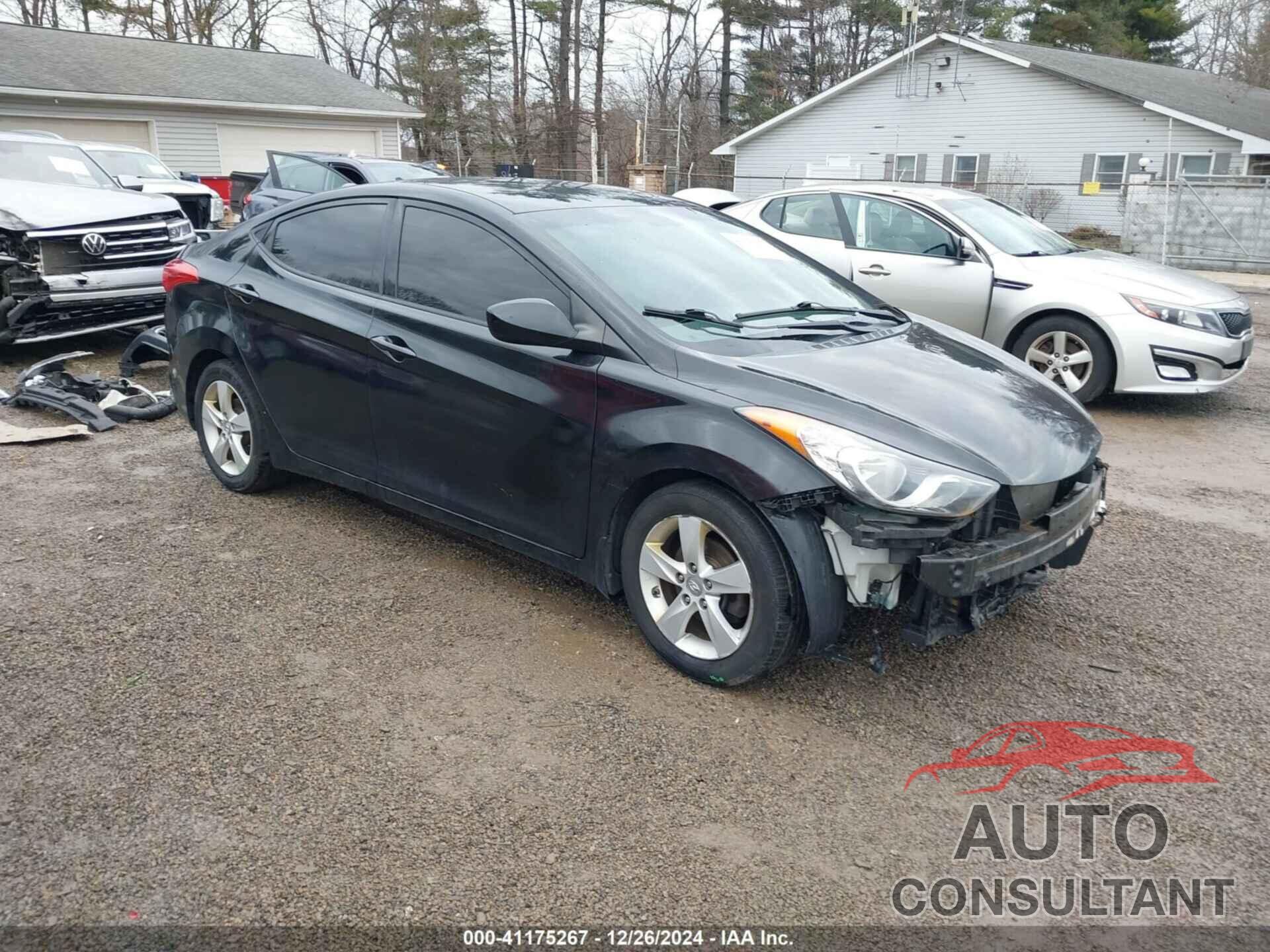 HYUNDAI ELANTRA 2013 - 5NPDH4AE3DH350727