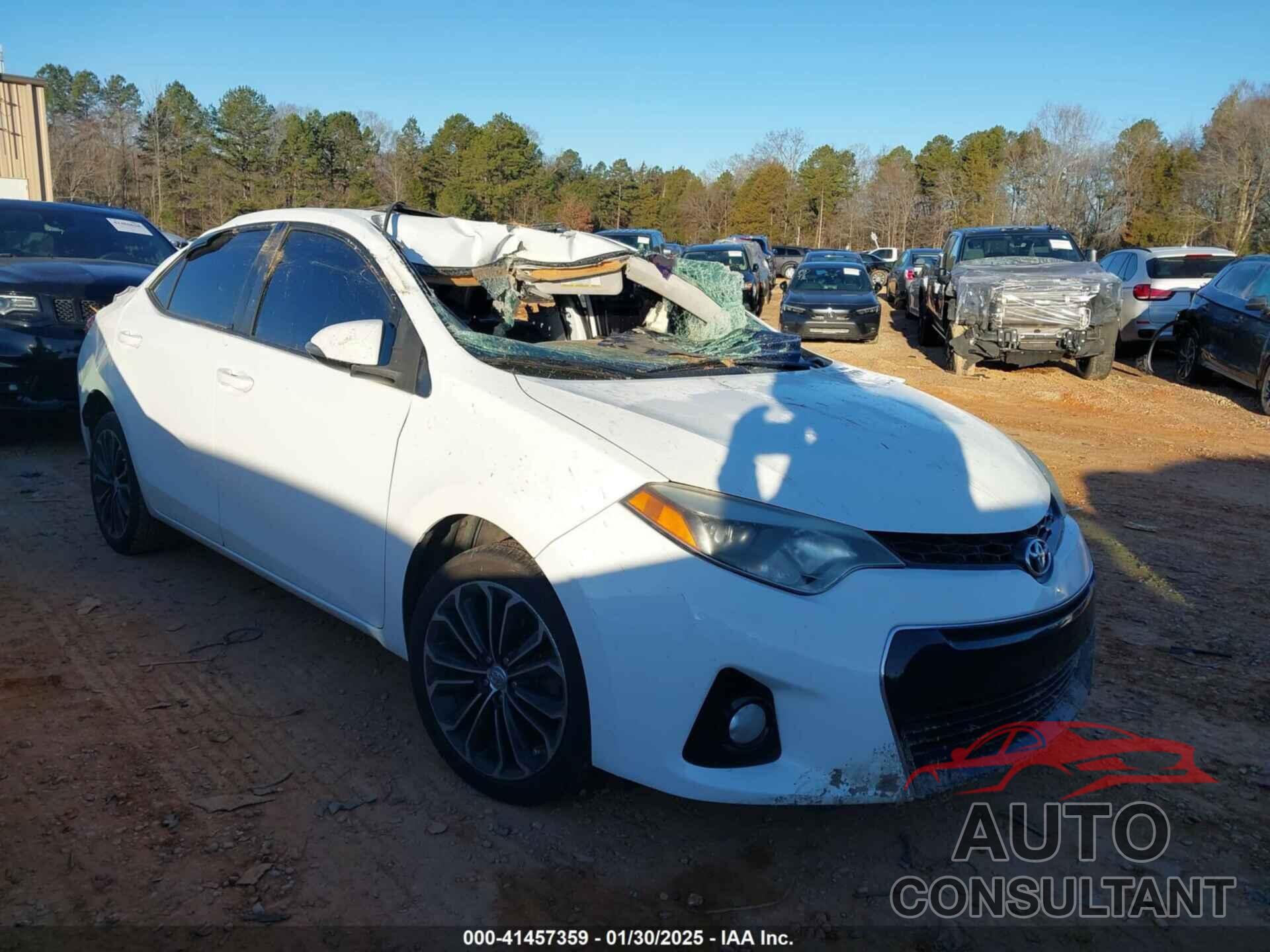 TOYOTA COROLLA 2015 - 5YFBURHE0FP215071
