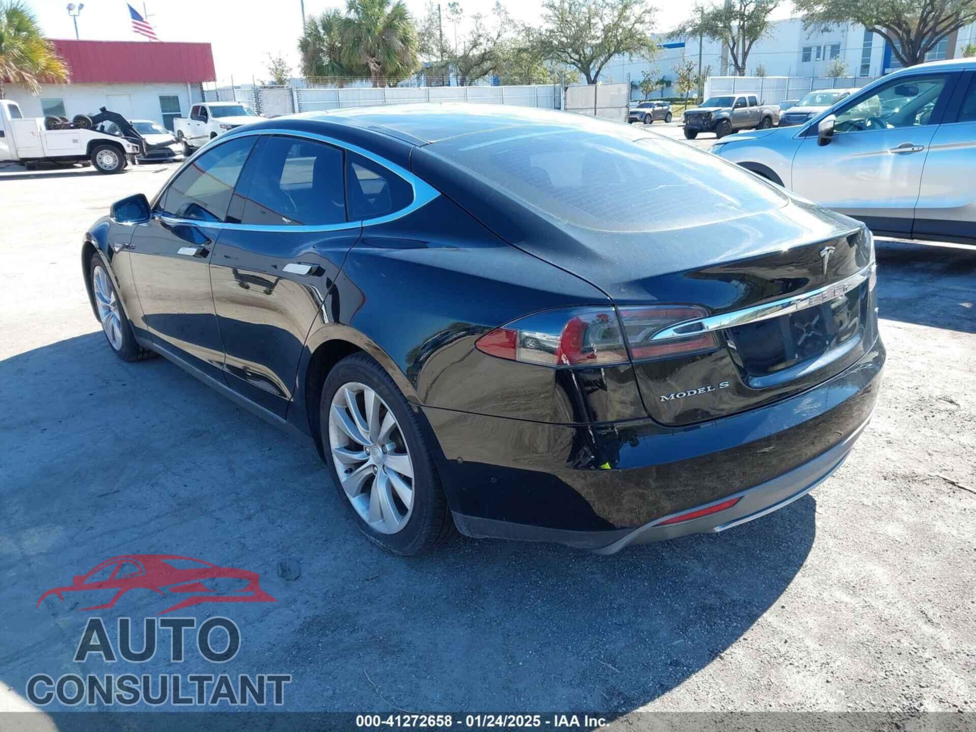 TESLA MODEL S 2016 - 5YJSA1E18GF124168