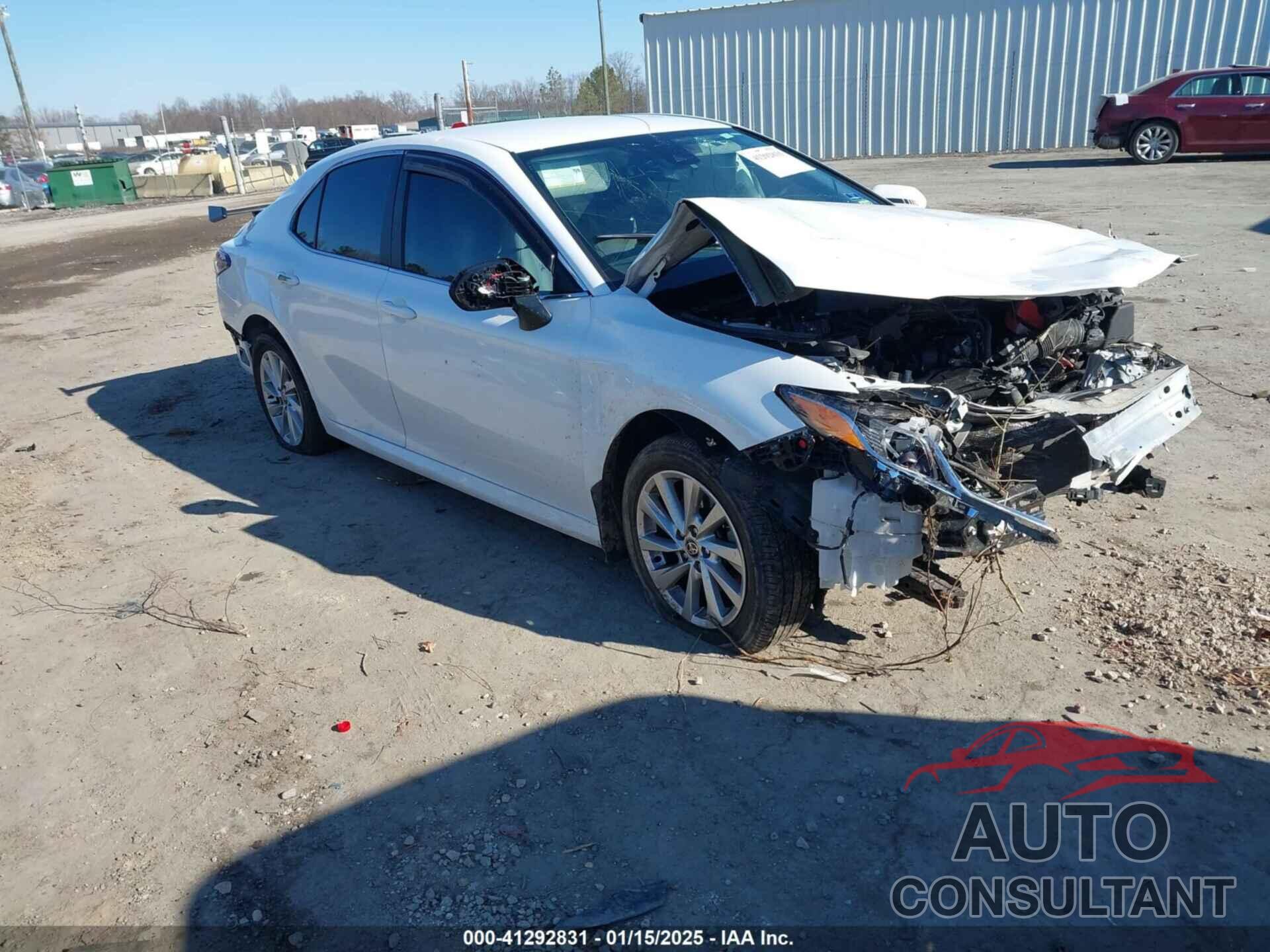 TOYOTA CAMRY 2021 - 4T1C11AK6MU555397