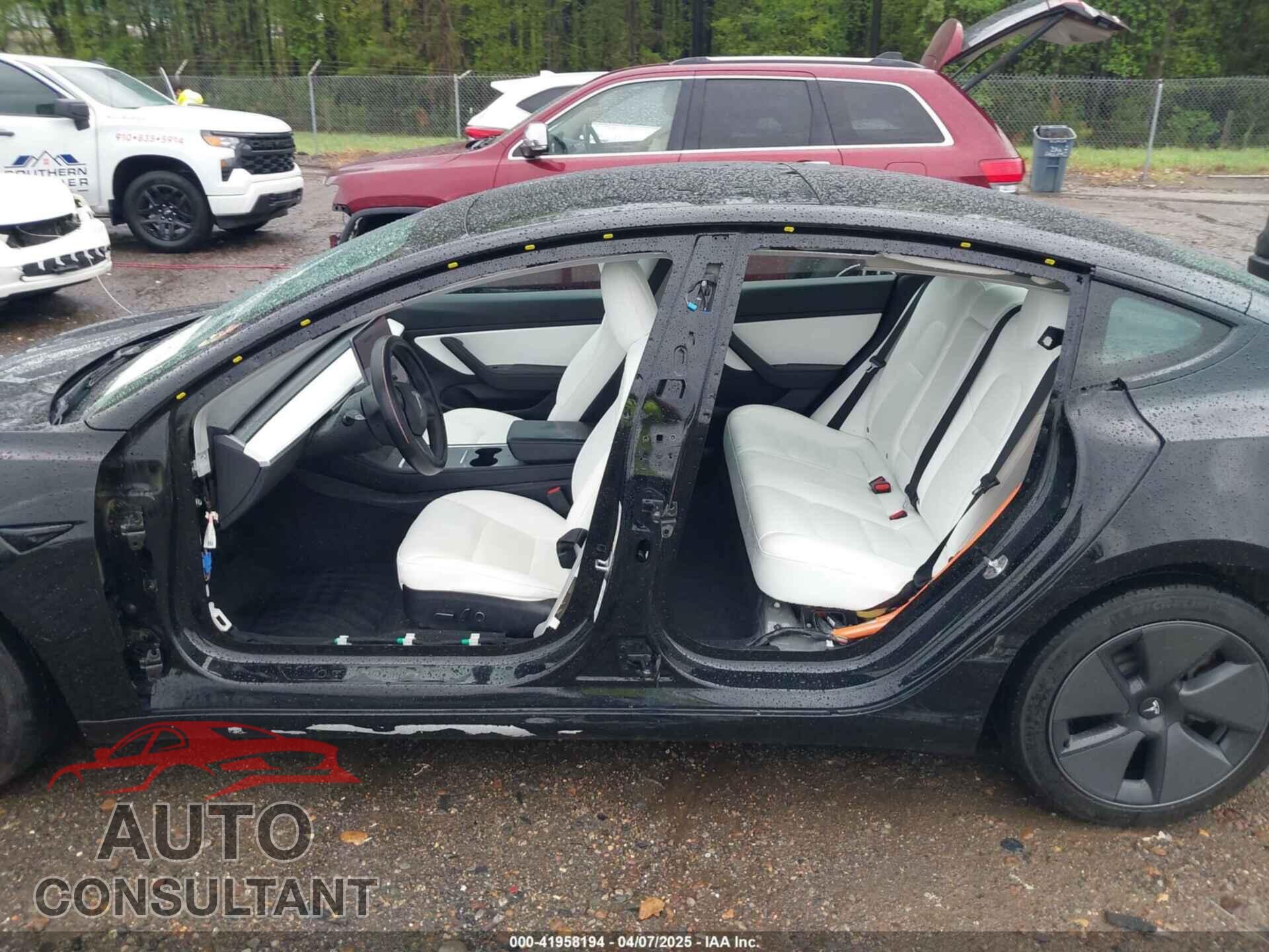 TESLA MODEL 3 2021 - 5YJ3E1EA2MF850757